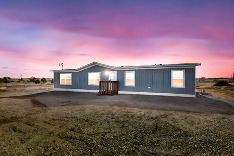 Photo of 4 San Pedro Circle, Moriarty, NM 87035 (MLS # 1096635)