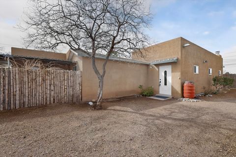 8320 2nd Street NW Albuquerque NM 87114
