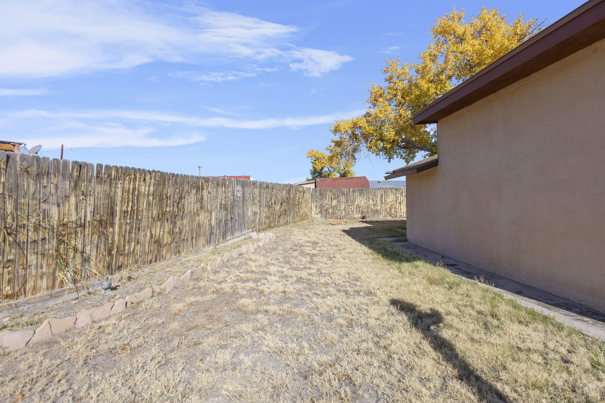 313 S Sixth Street, Belen, New Mexico image 30