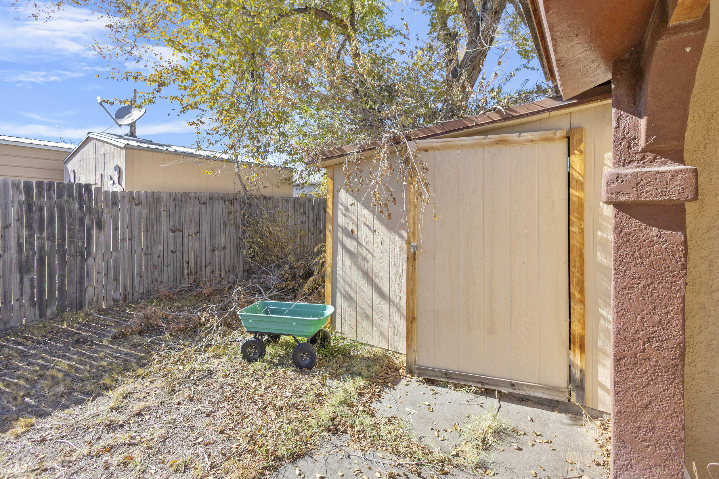 313 S Sixth Street, Belen, New Mexico image 38