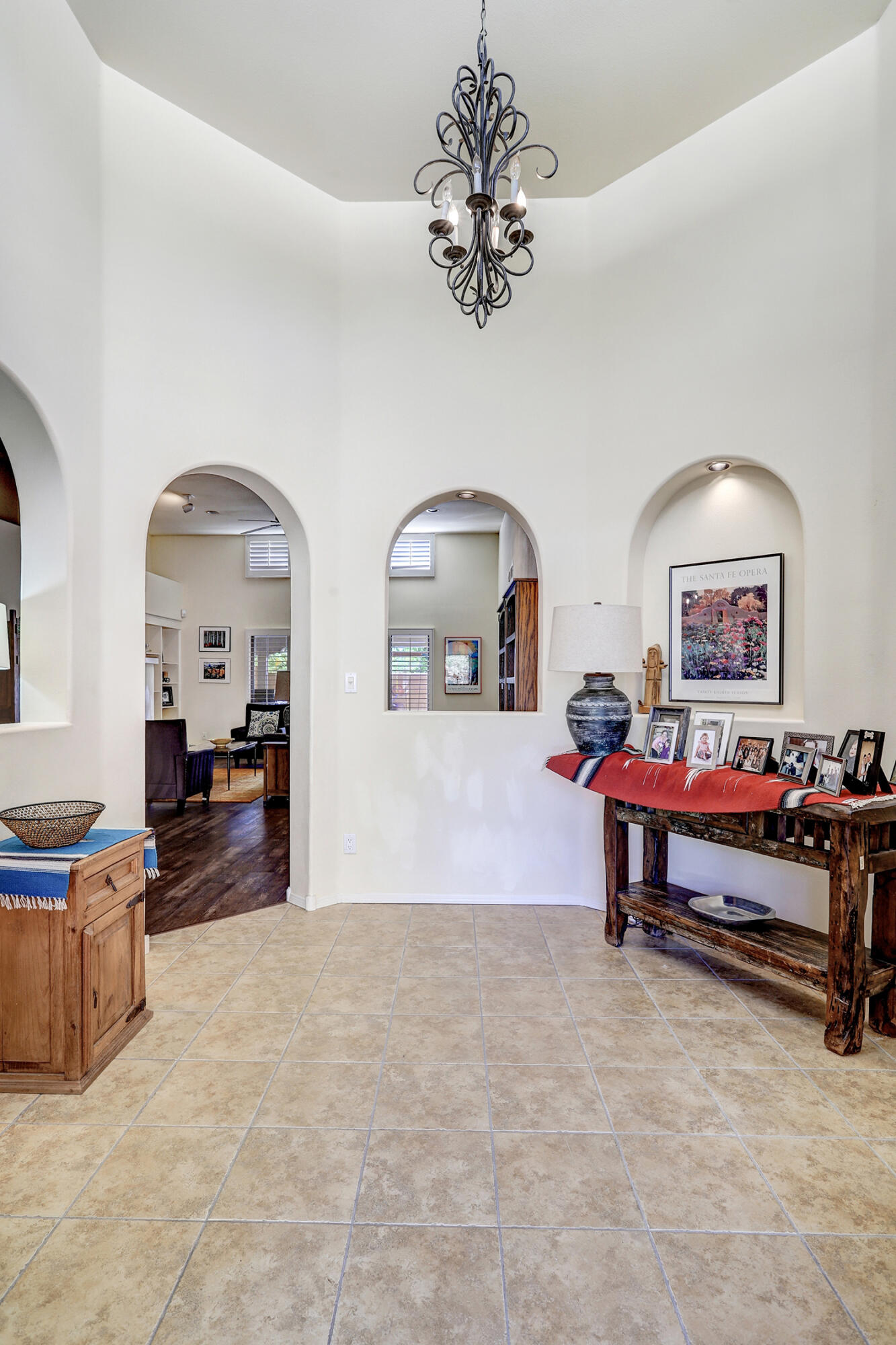 2916 Calle De Alamo NW