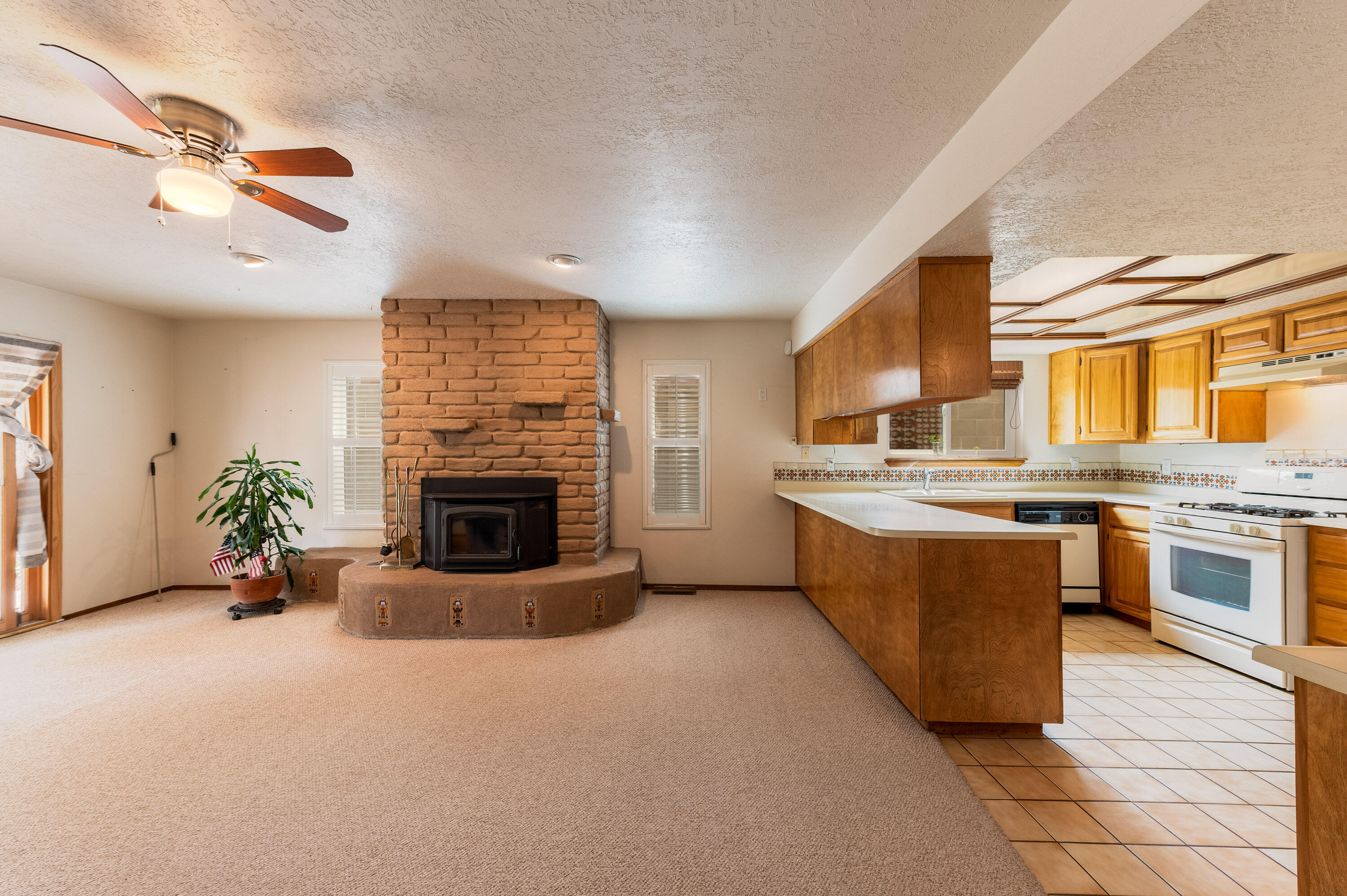 2604 Nakomis Drive, Albuquerque, New Mexico image 7