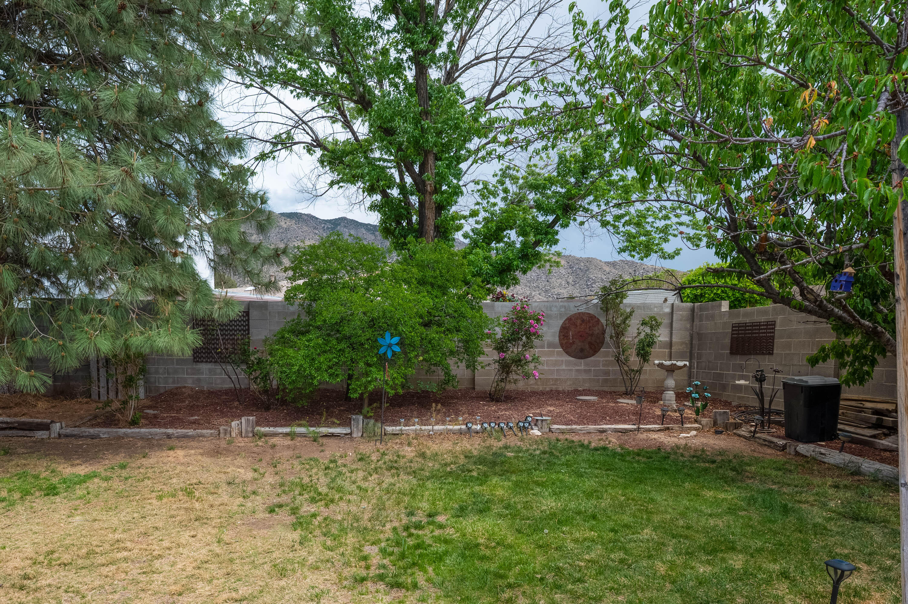 2604 Nakomis Drive, Albuquerque, New Mexico image 29