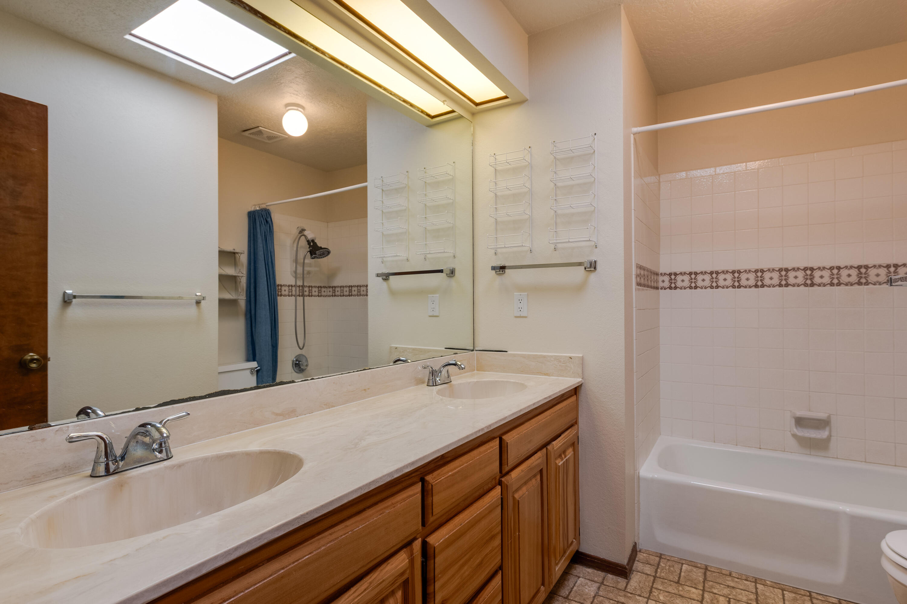 2604 Nakomis Drive, Albuquerque, New Mexico image 24