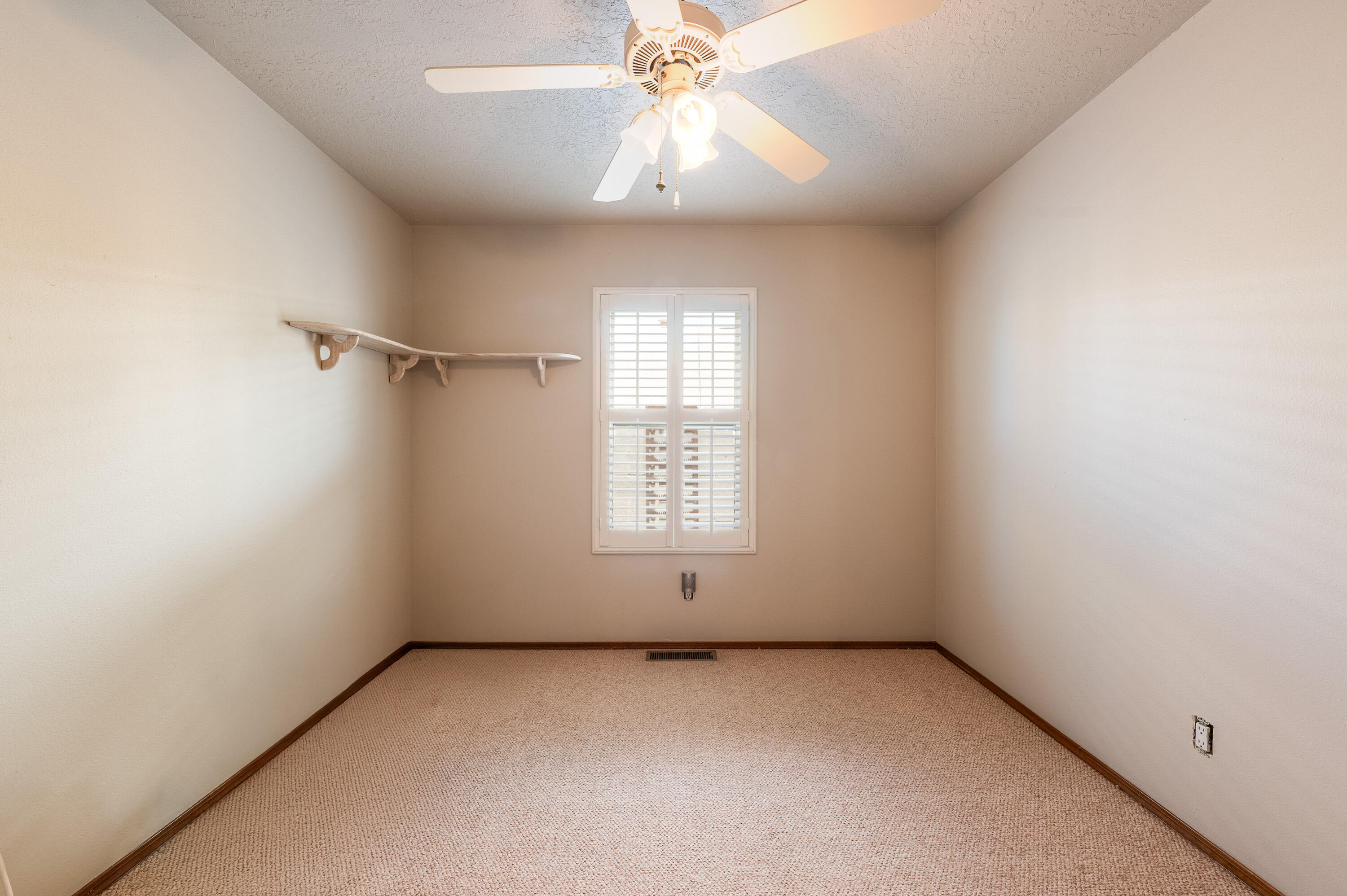 2604 Nakomis Drive, Albuquerque, New Mexico image 23
