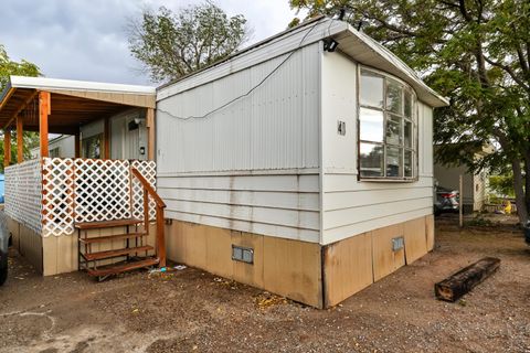 Photo of 4301 Blake Road SW #TRLR 40, Albuquerque, NM 87121 (MLS # 1100923)