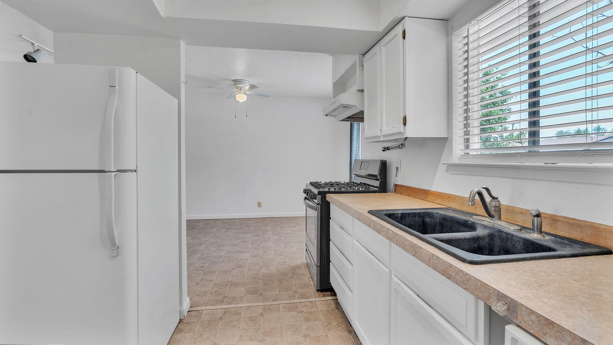 603 Miller Place, Socorro, New Mexico image 4