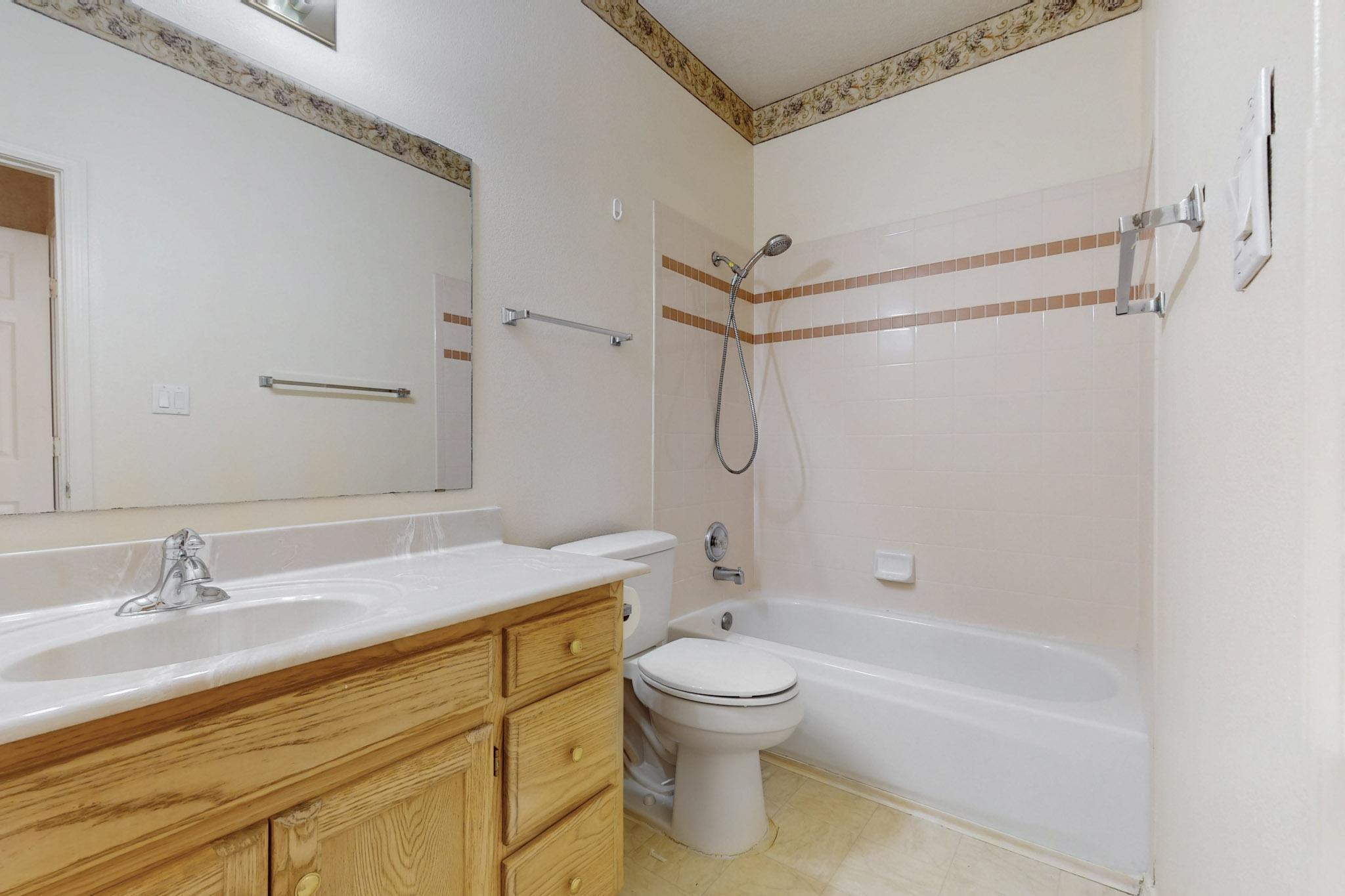 6779 Forest Hills Drive, Albuquerque, New Mexico image 31