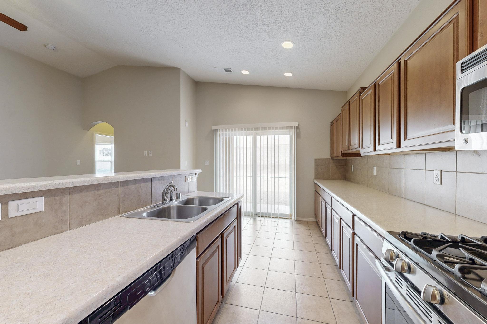 1435 Summer Breeze Drive, Albuquerque, New Mexico image 5