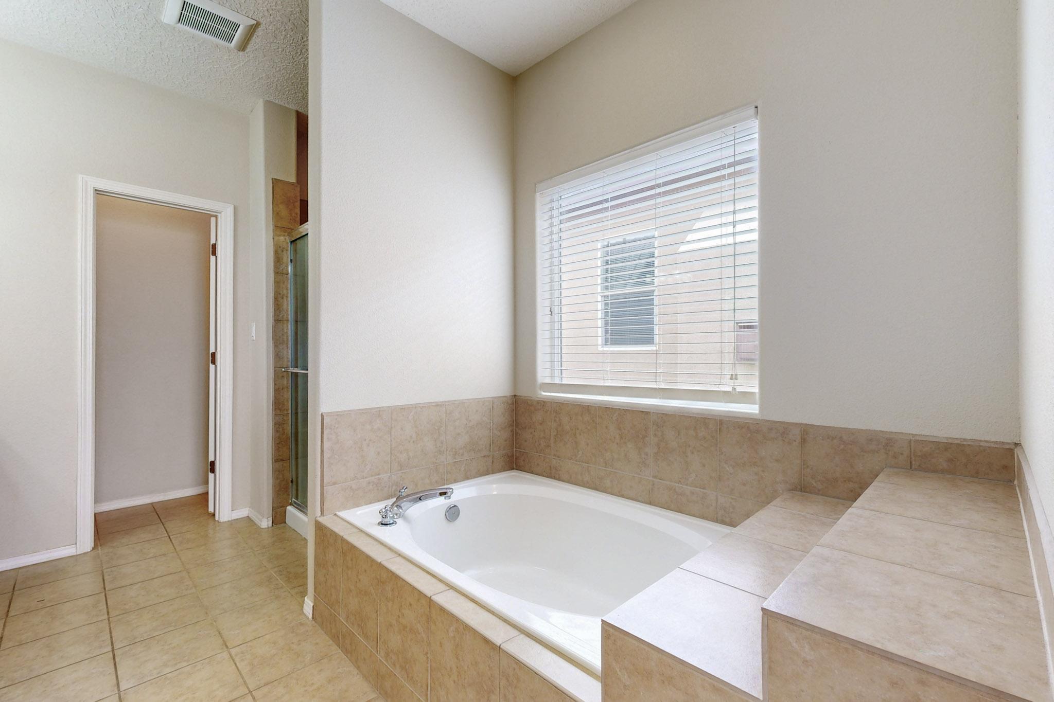 1435 Summer Breeze Drive, Albuquerque, New Mexico image 18