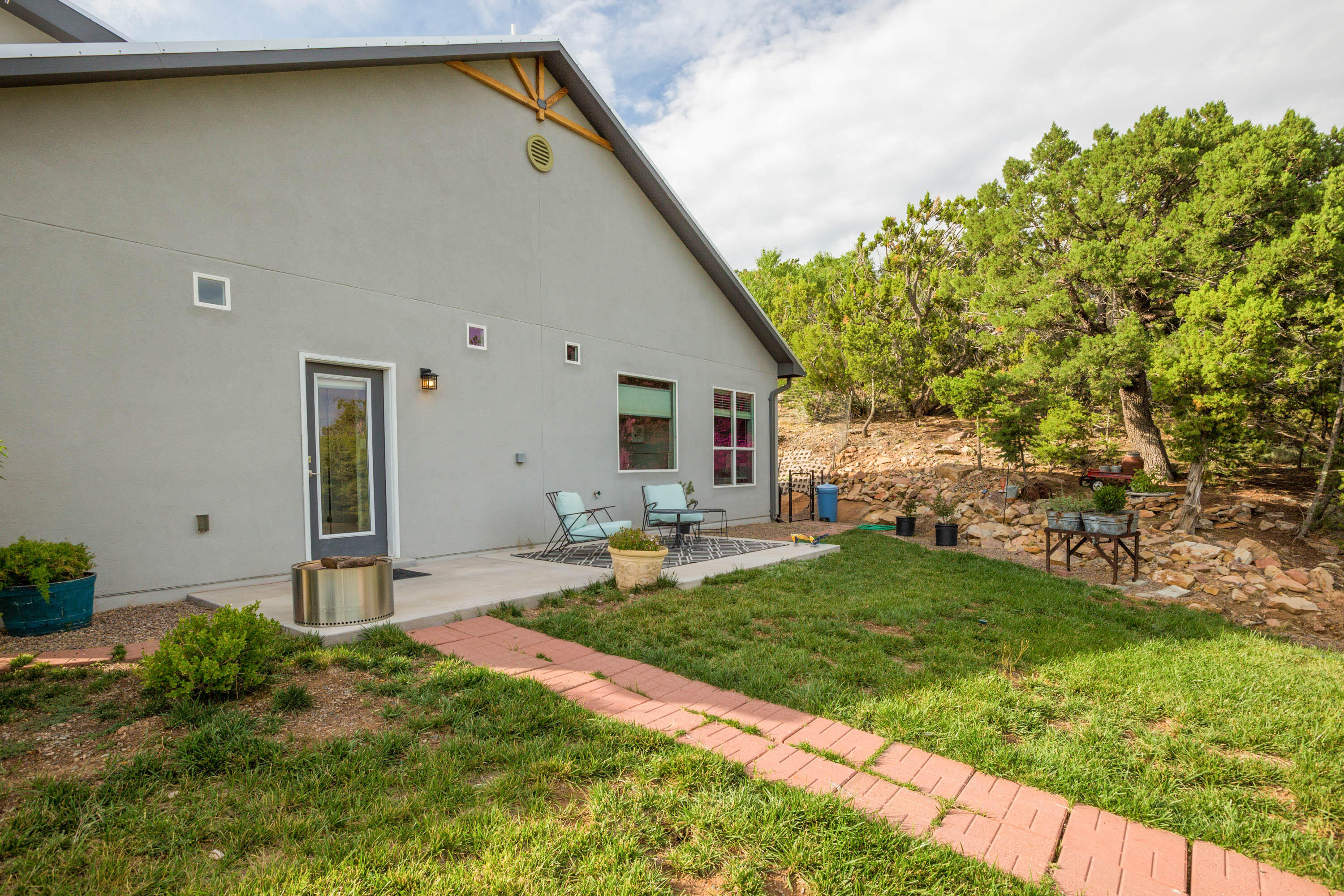 215 Sangre De Cristo Circle, Cedar Crest, New Mexico image 40