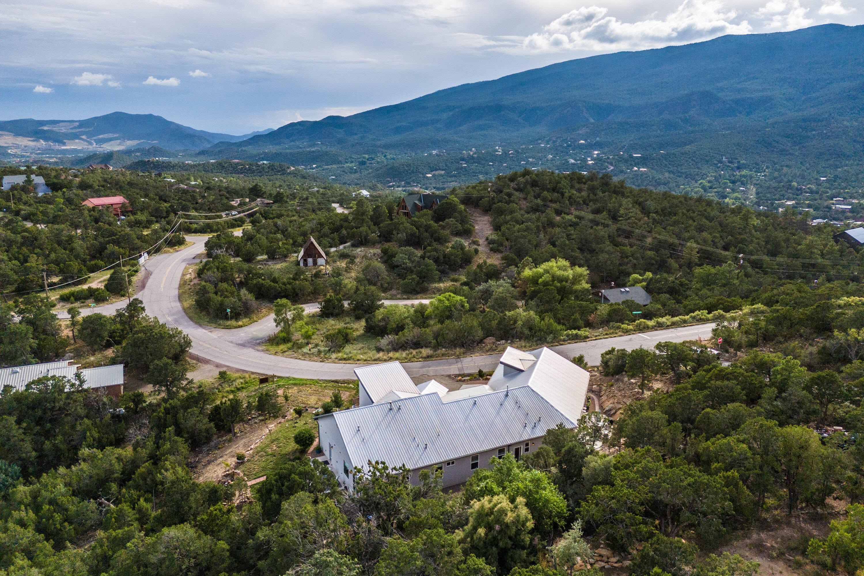 215 Sangre De Cristo Circle, Cedar Crest, New Mexico image 48