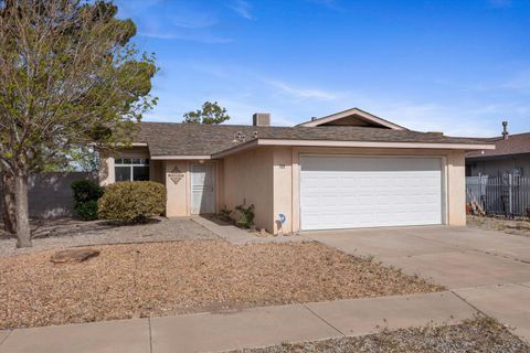 708 Sunbear Drive SW Albuquerque NM 87121