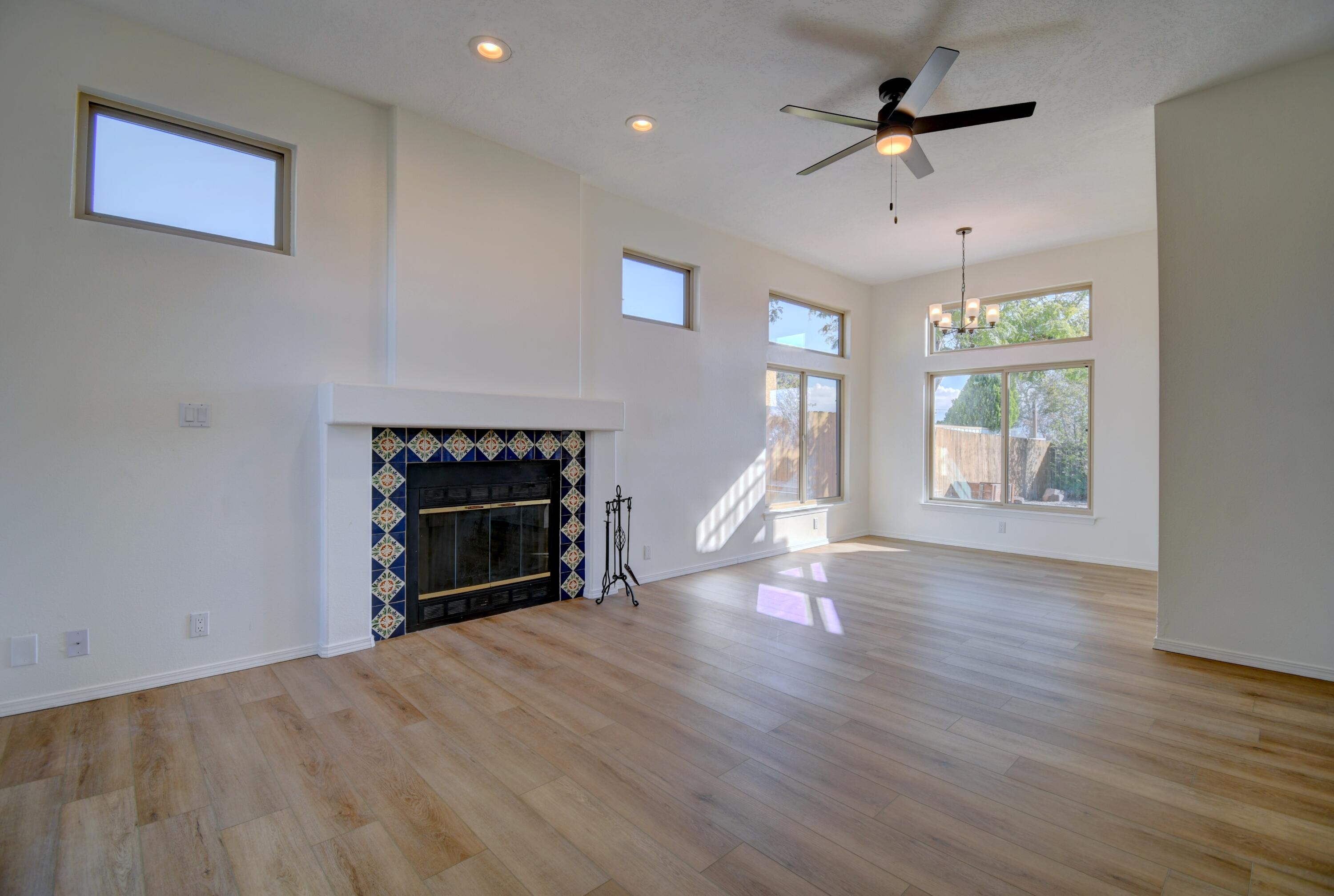 2908 El Tesoro Escondido NW