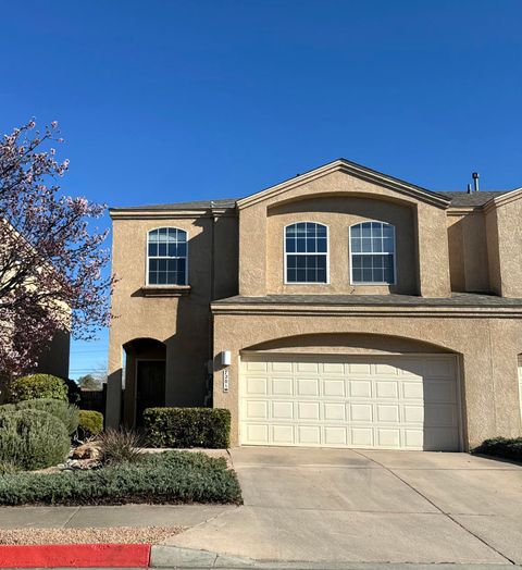 Townhouse For Sale - 7201 Natalie Janae Lane<br/> Bernalillo County, Albuquerque, NM 87109
