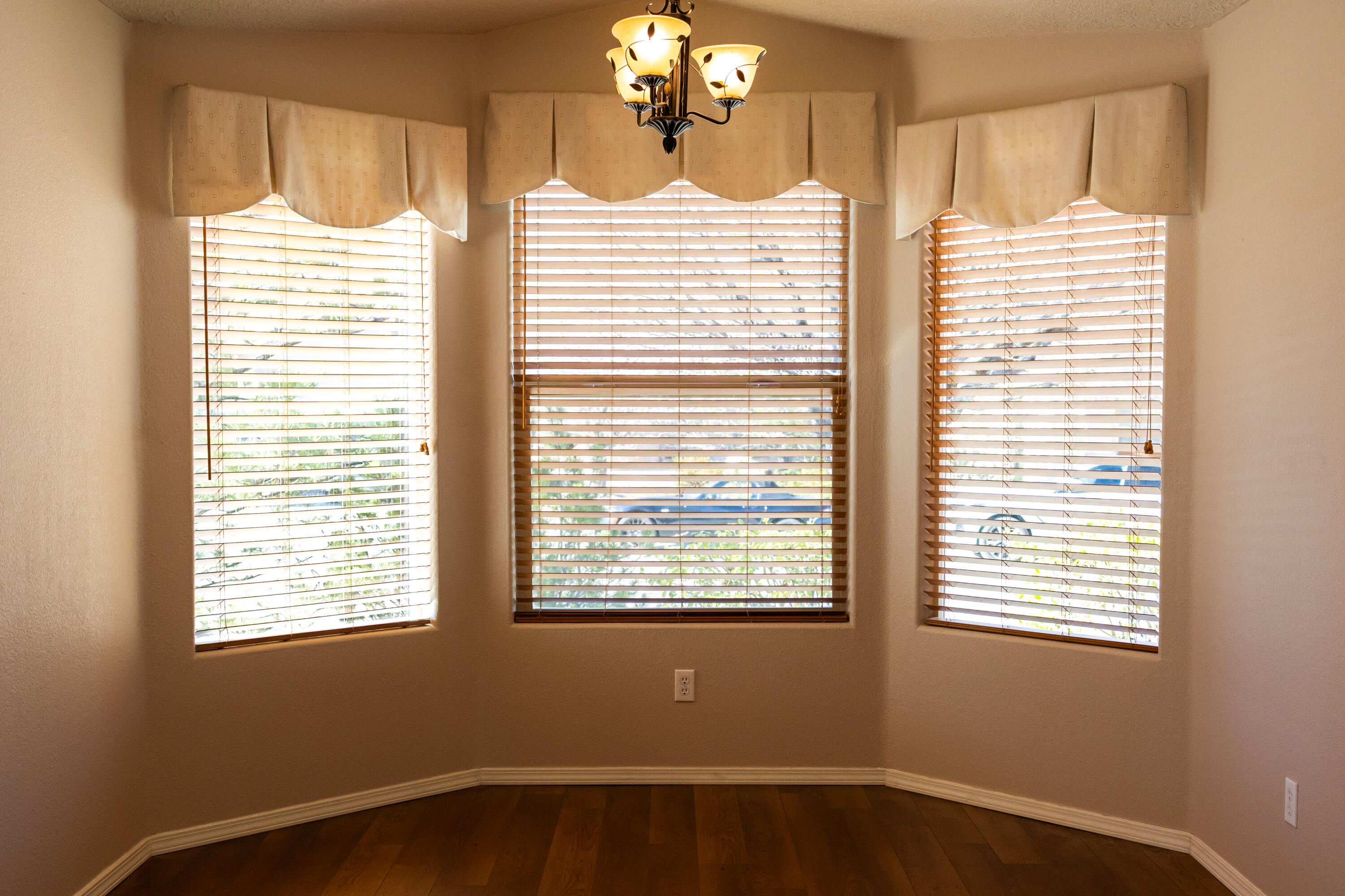 8132 Long Mesa Place NW