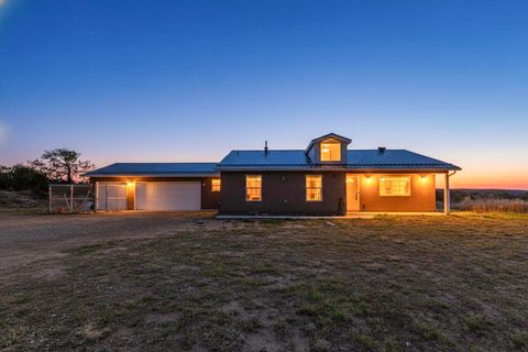 Photo of 21 Trade Court Court, Edgewood, NM 87015 (MLS # 1094893)