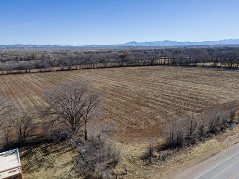 Vacant Land For Sale - 6830 Isleta Boulevard<br/> Albuquerque, NM 87105
