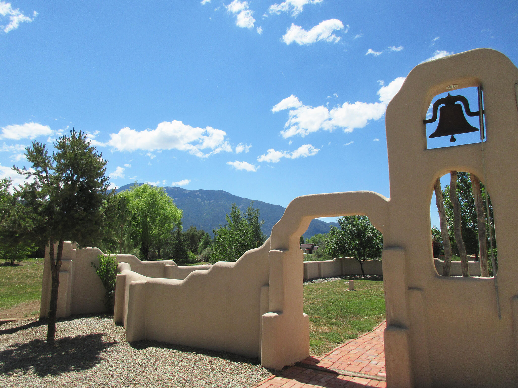 8 Juan Martinez Road, Arroyo Seco, New Mexico image 4