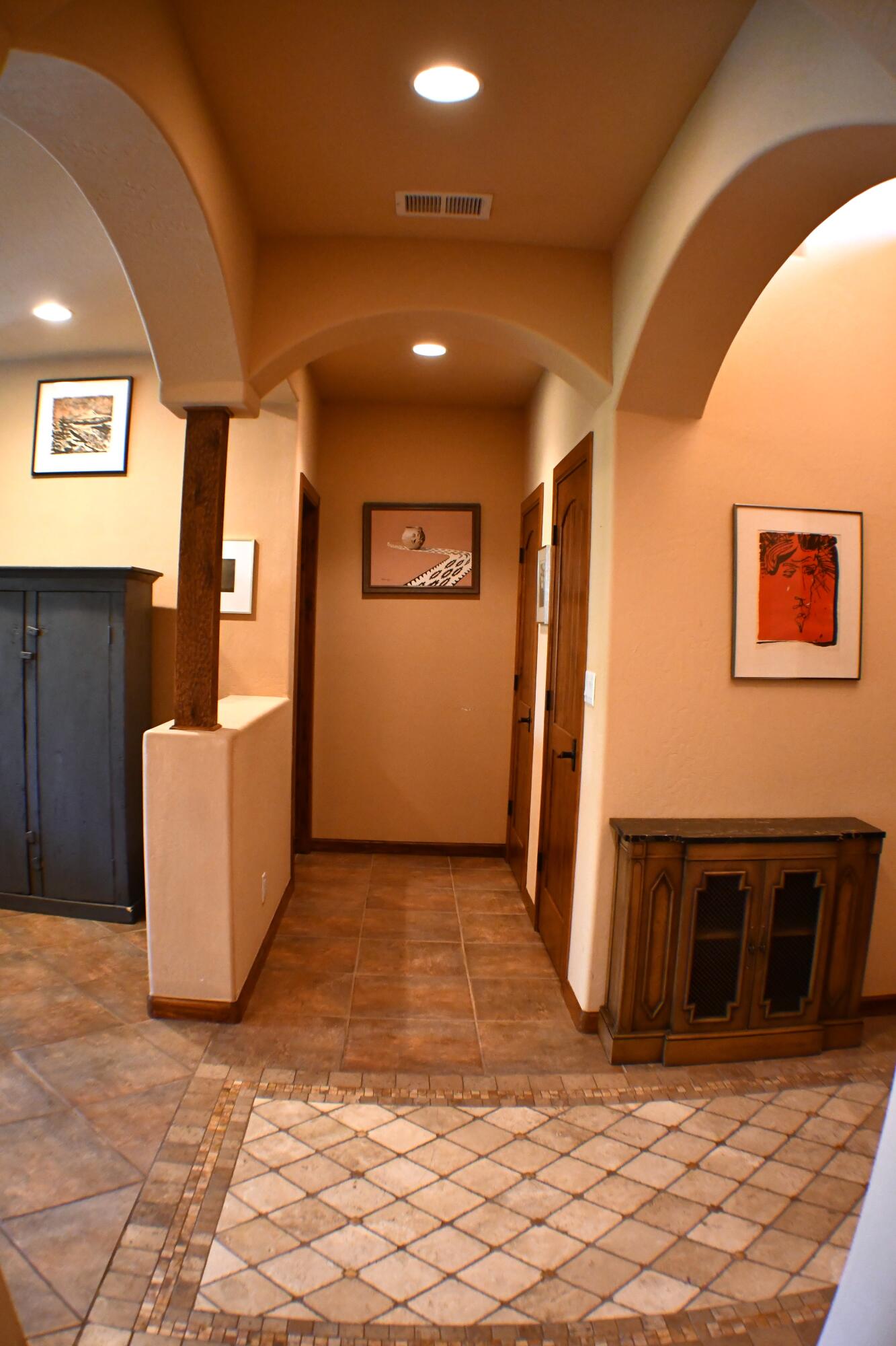 2403 Mountain Road, Albuquerque, New Mexico image 11