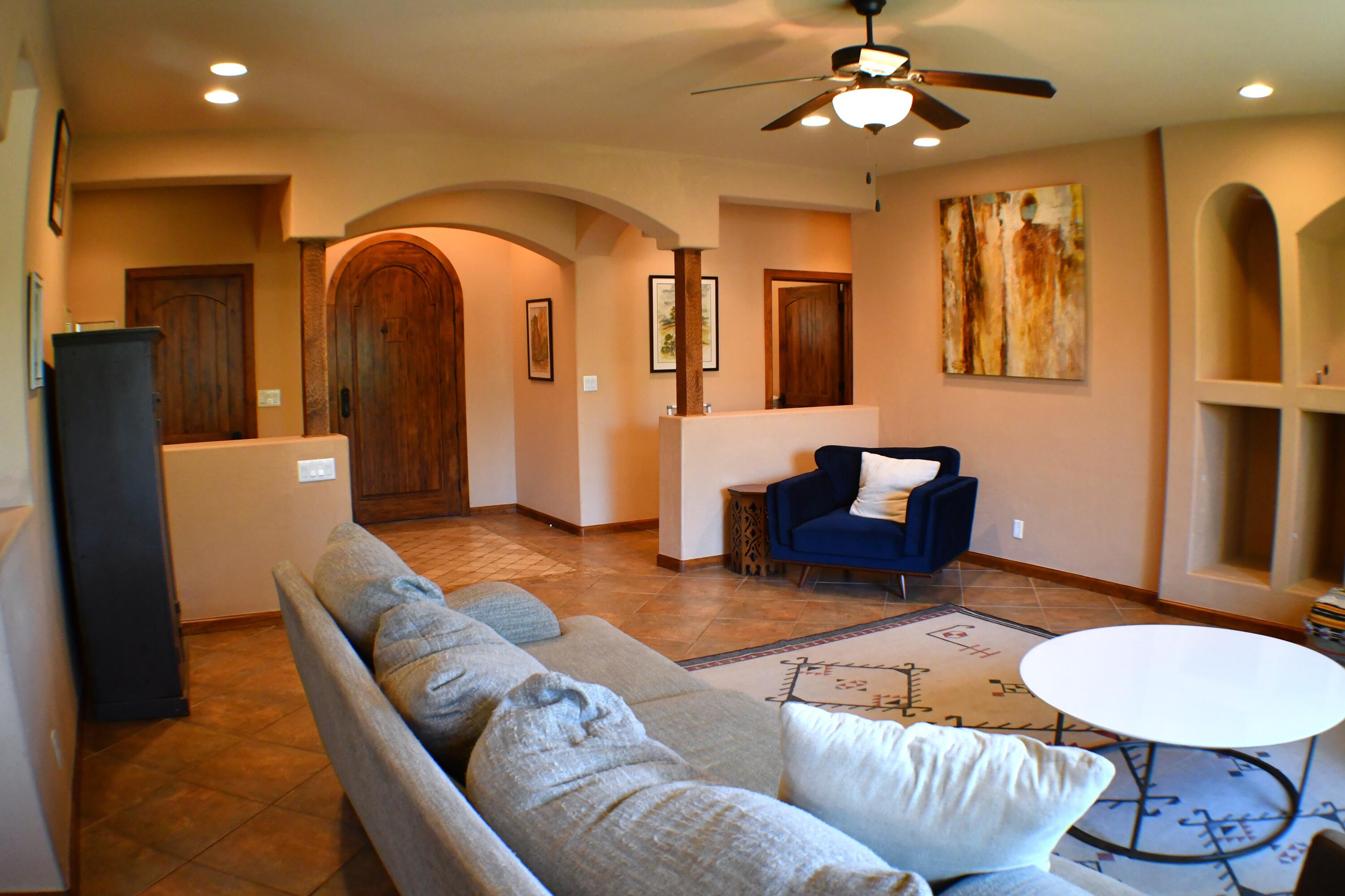 2403 Mountain Road, Albuquerque, New Mexico image 7