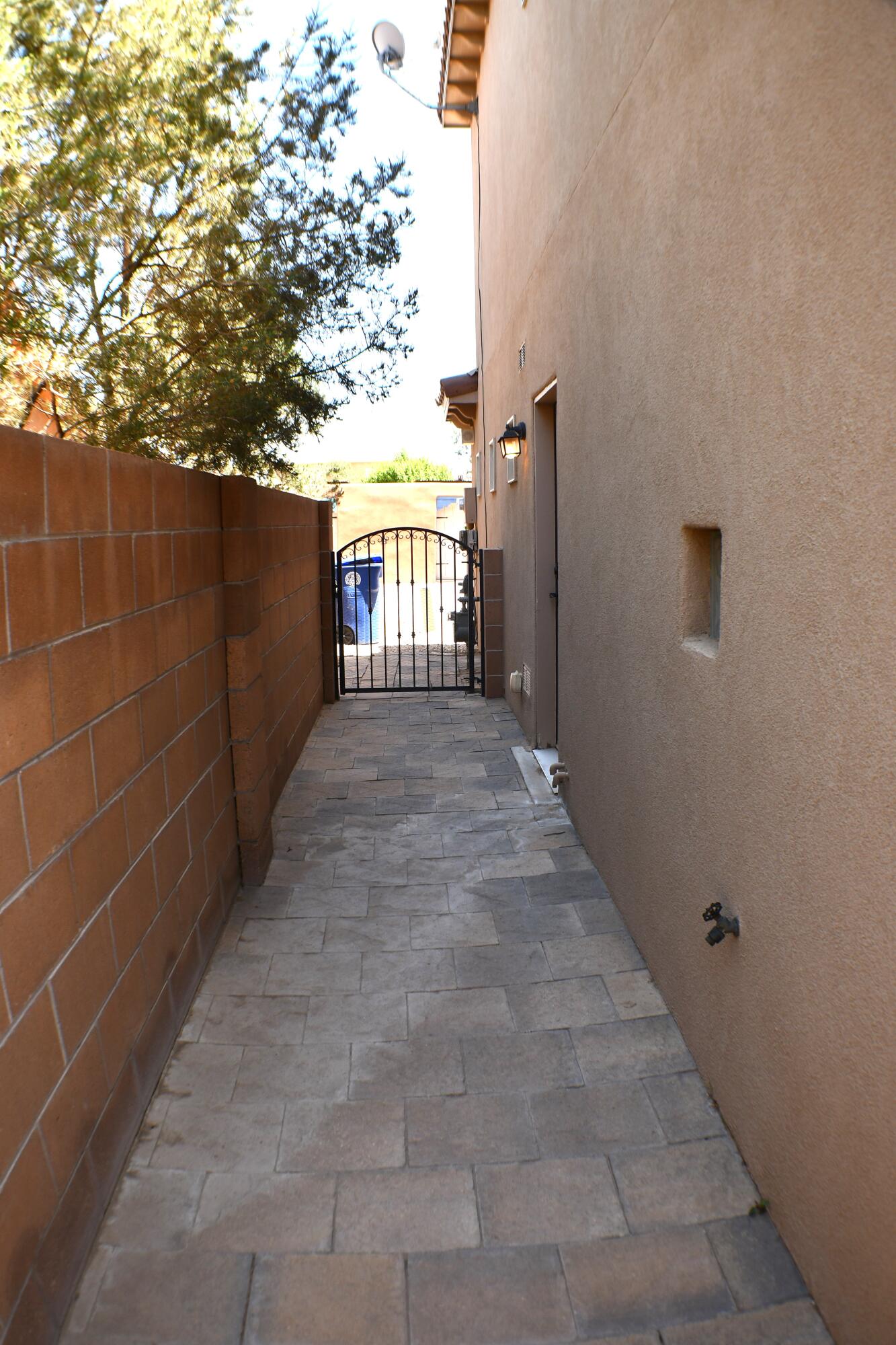 2403 Mountain Road, Albuquerque, New Mexico image 26