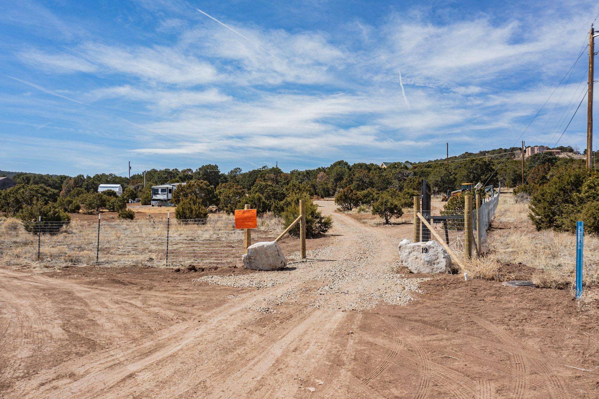 19 Edge Of Wood Rd Road, Tijeras, New Mexico image 42