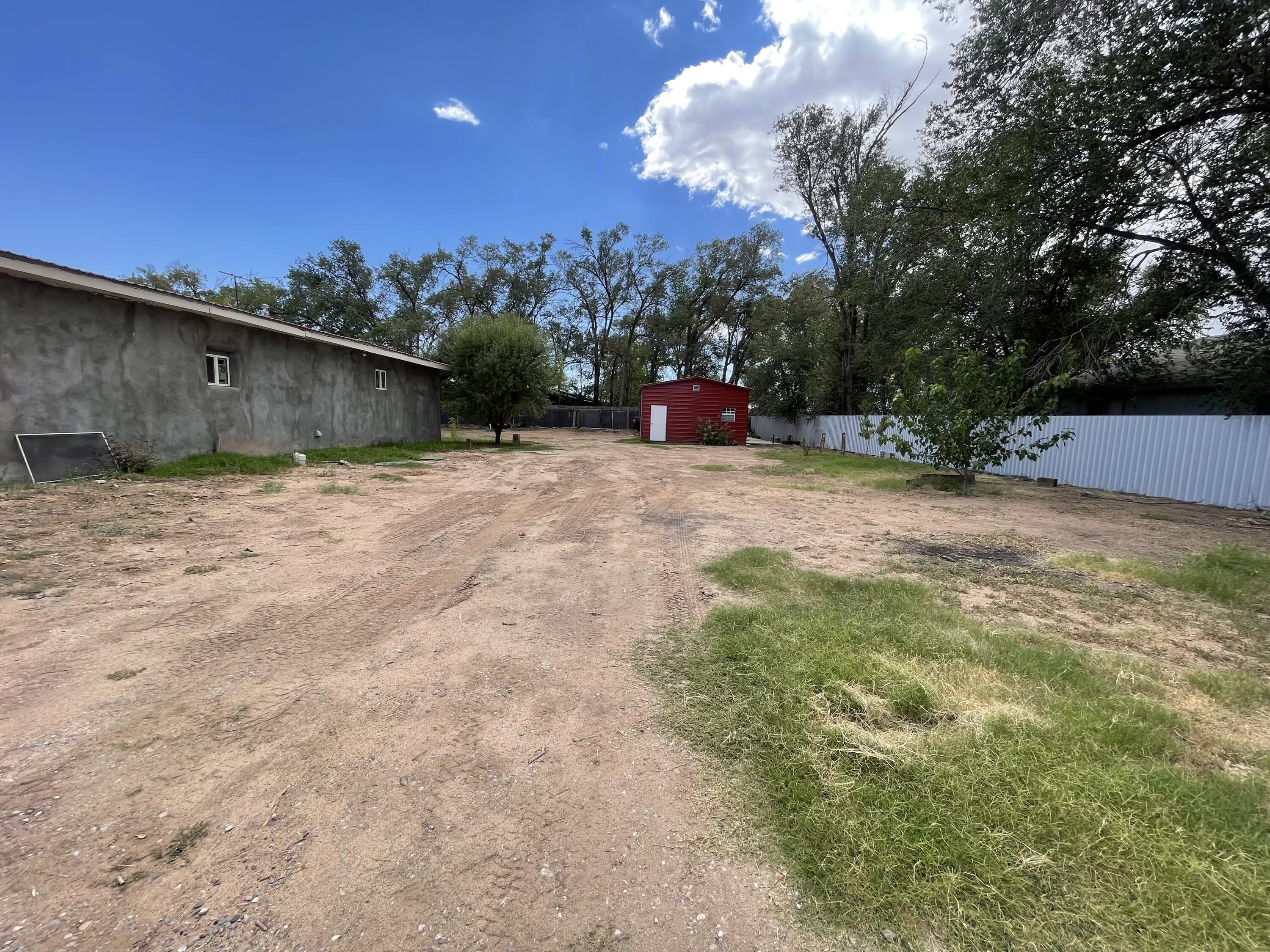 14 Square Deal Road, Belen, New Mexico image 4