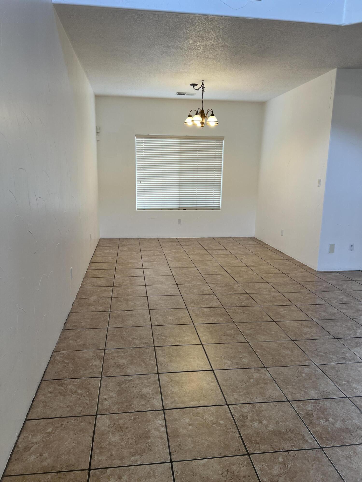 8719 Cuevita Court, Albuquerque, New Mexico image 4