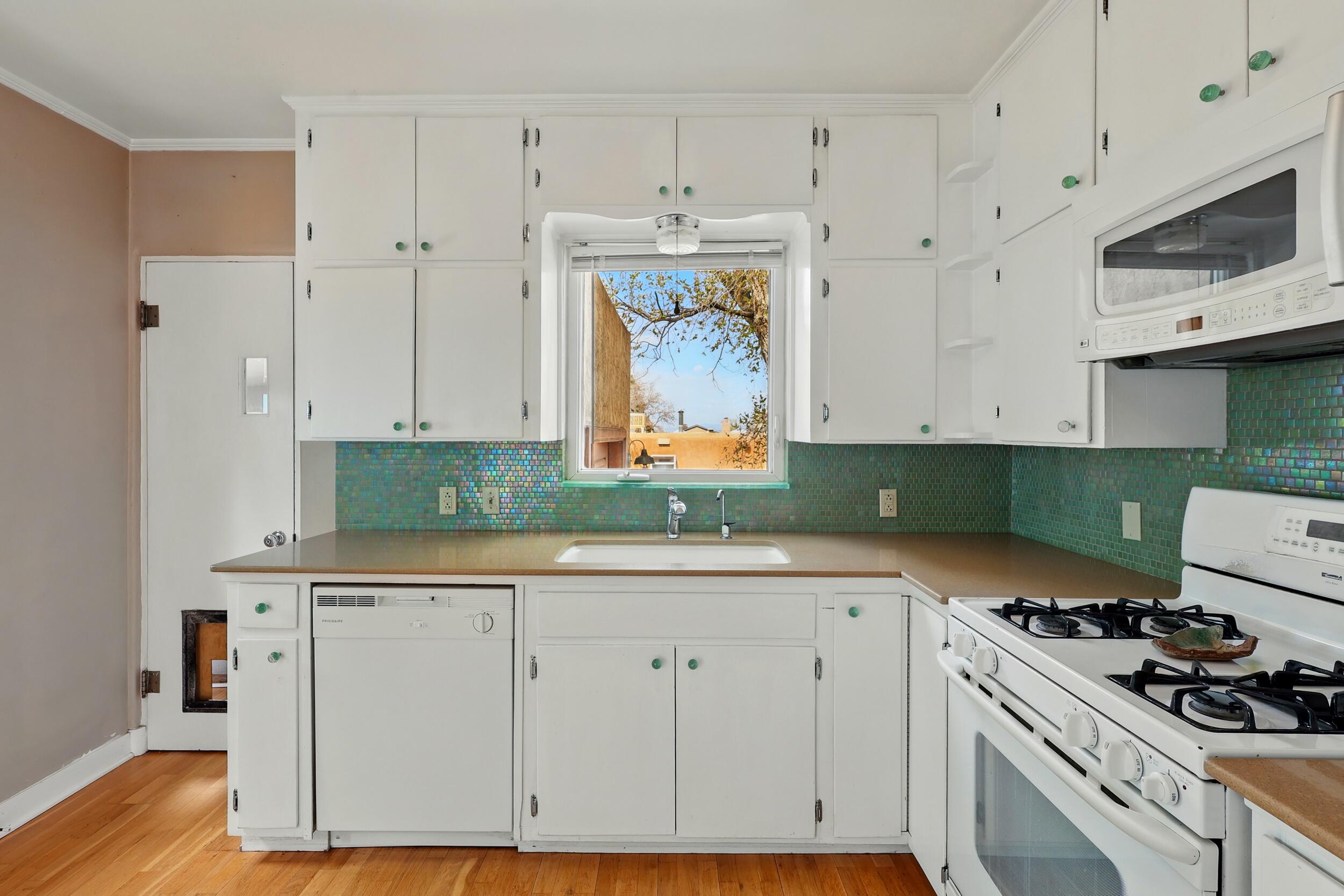 419 Wellesley Drive, Albuquerque, New Mexico image 20