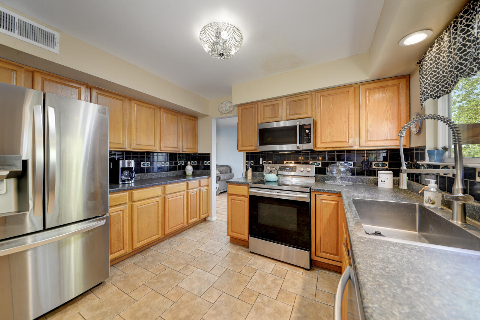 8244 Eddy Avenue, Albuquerque, New Mexico image 16