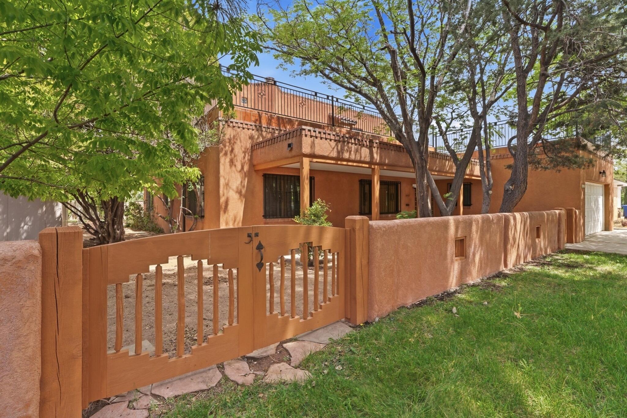 1405 Sigma Chi Road NE