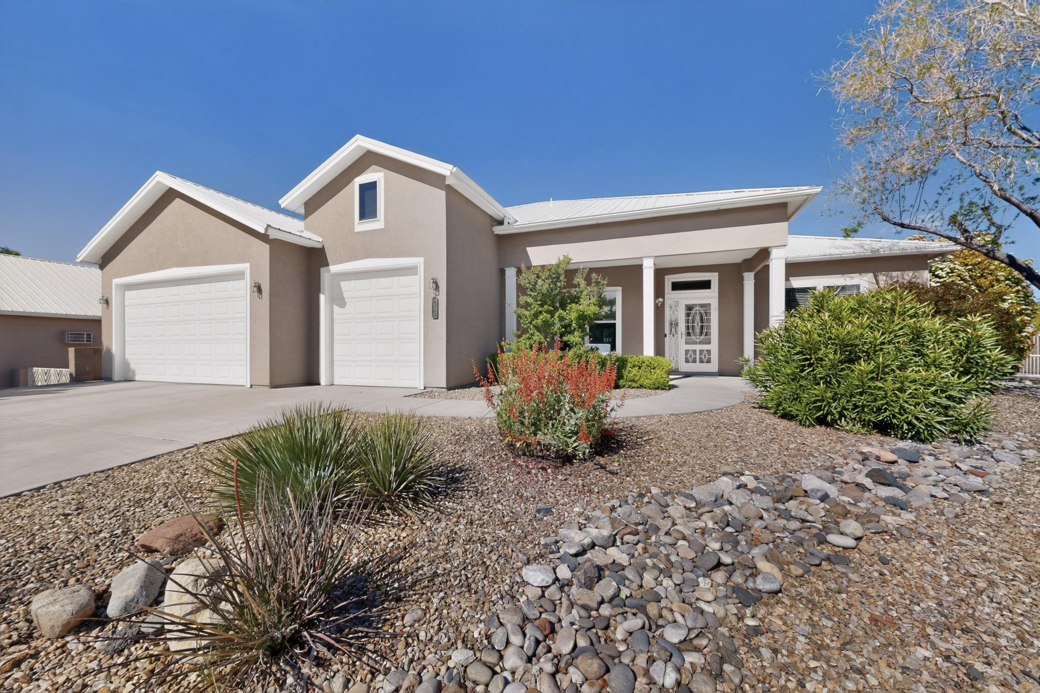 505 Accipitrine Court SE