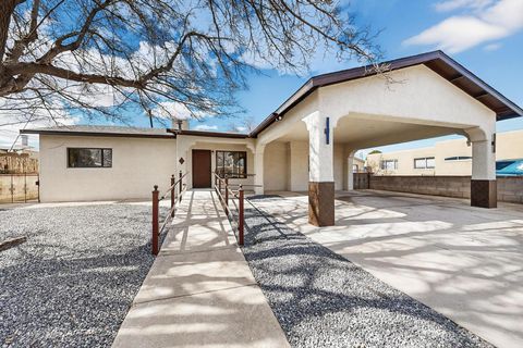 2205 Marie Place NW Albuquerque NM 87104