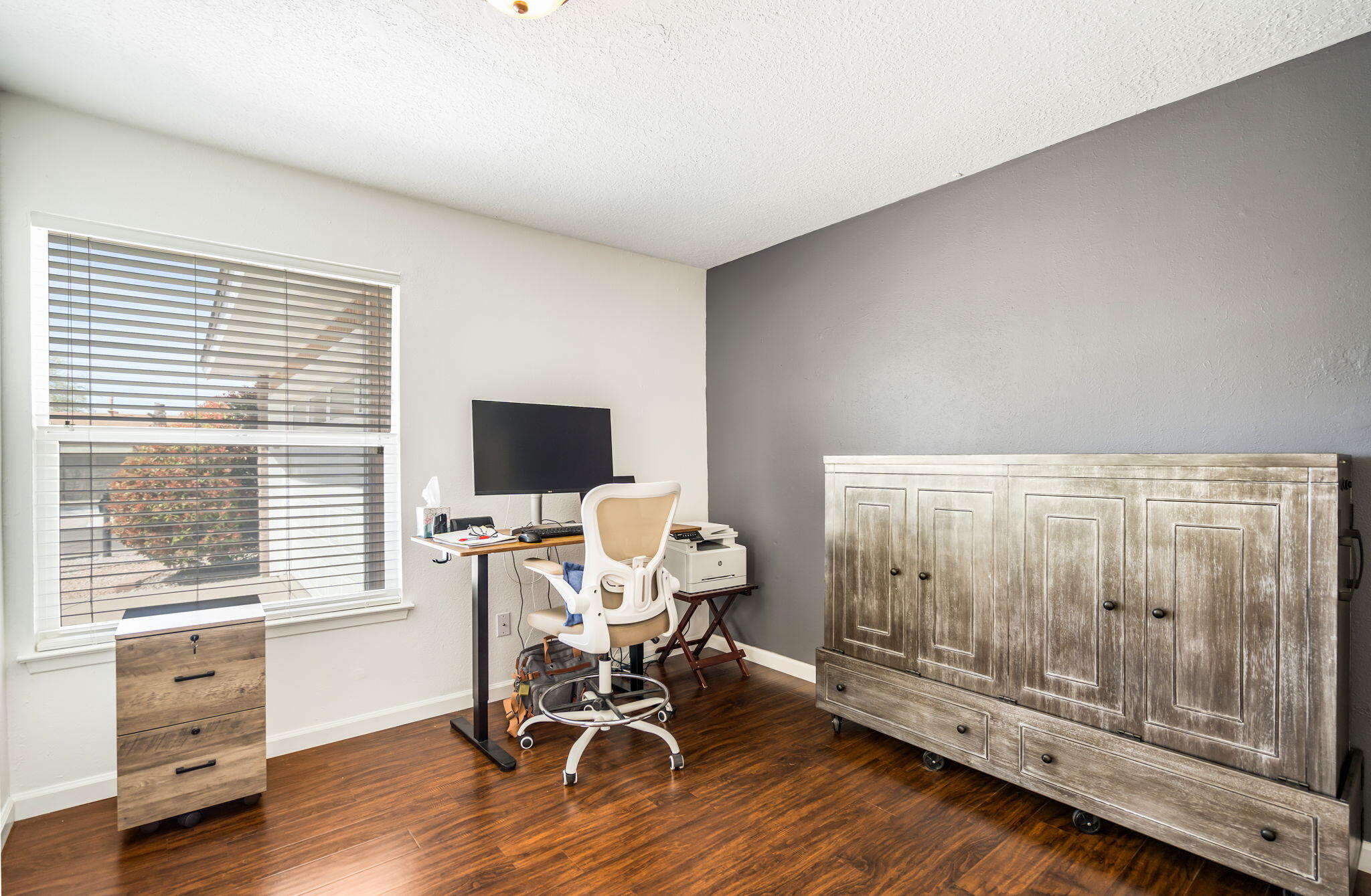 3826 Espejo Street NE