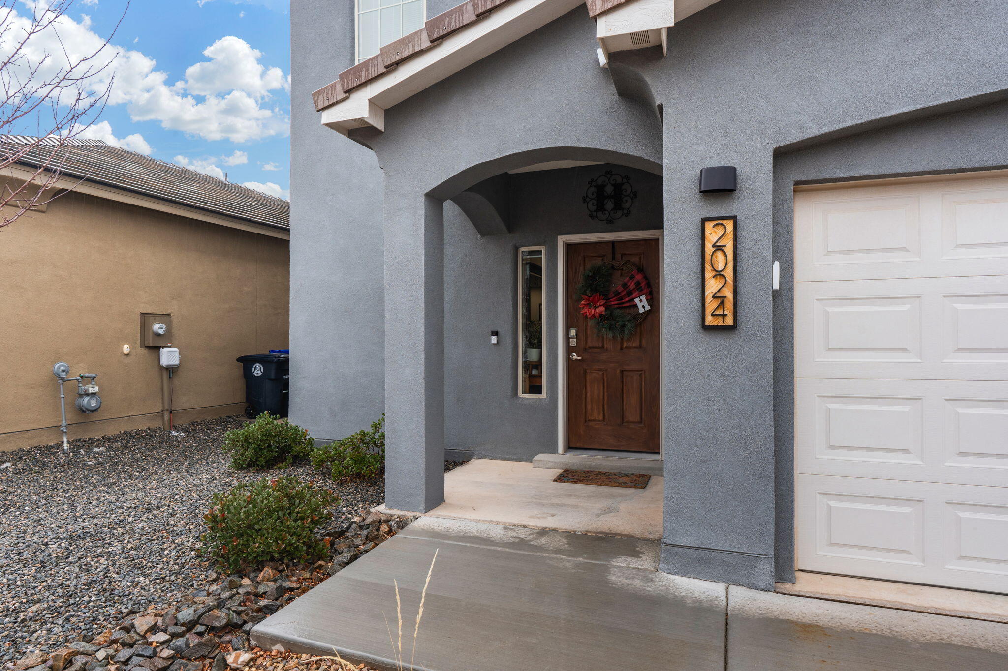 2024 Lobo Trot Court SE