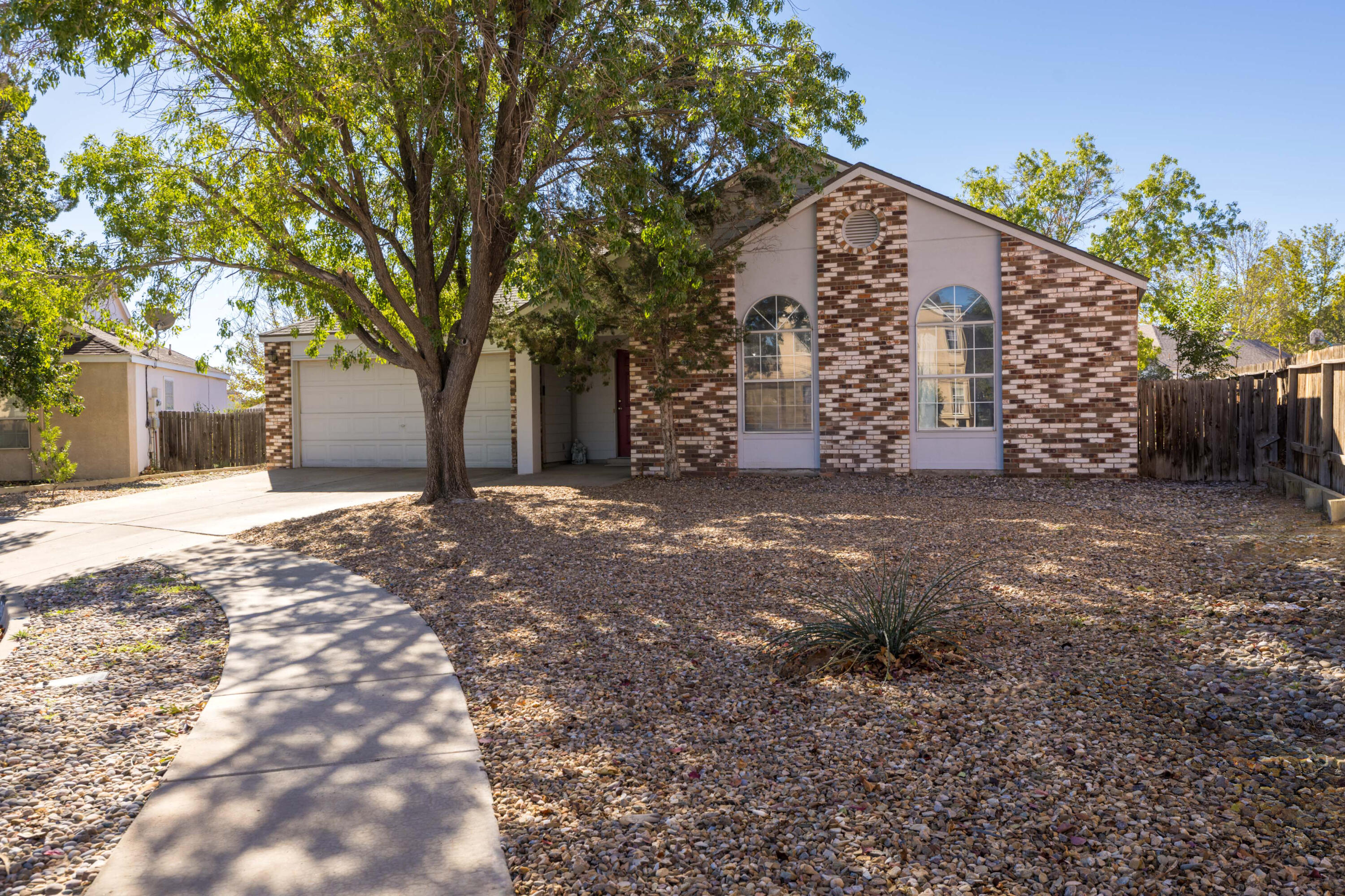 Rio Rancho, New Mexico 87144, United States, 4 Bedrooms Bedrooms, ,2 BathroomsBathrooms,Residential,Active,236570