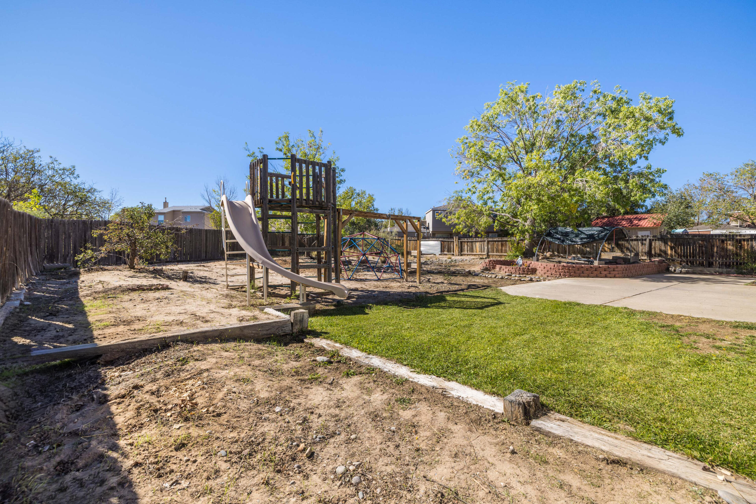 Rio Rancho, New Mexico 87144, United States, 4 Bedrooms Bedrooms, ,2 BathroomsBathrooms,Residential,Active,236570