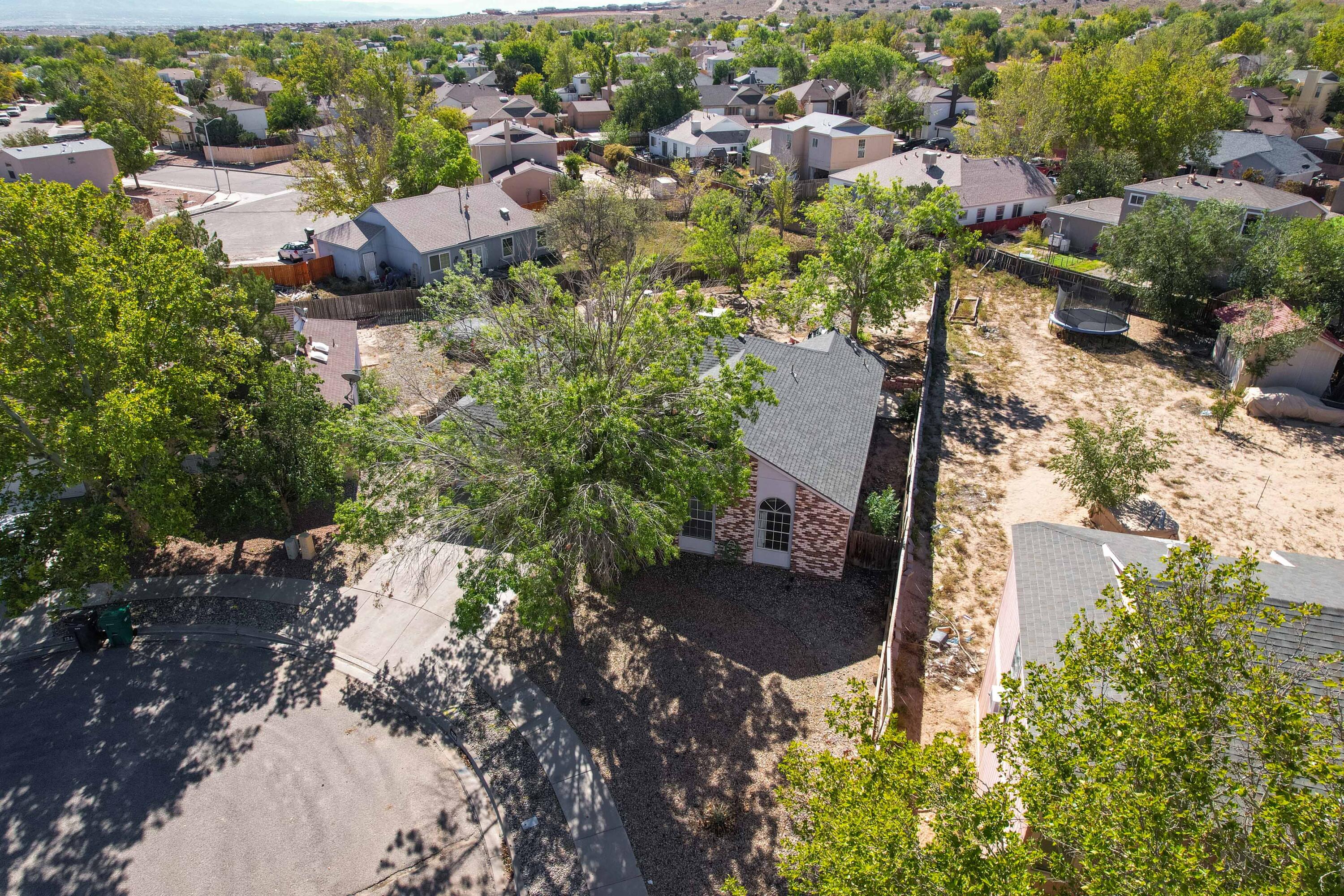 Rio Rancho, New Mexico 87144, United States, 4 Bedrooms Bedrooms, ,2 BathroomsBathrooms,Residential,Active,236570