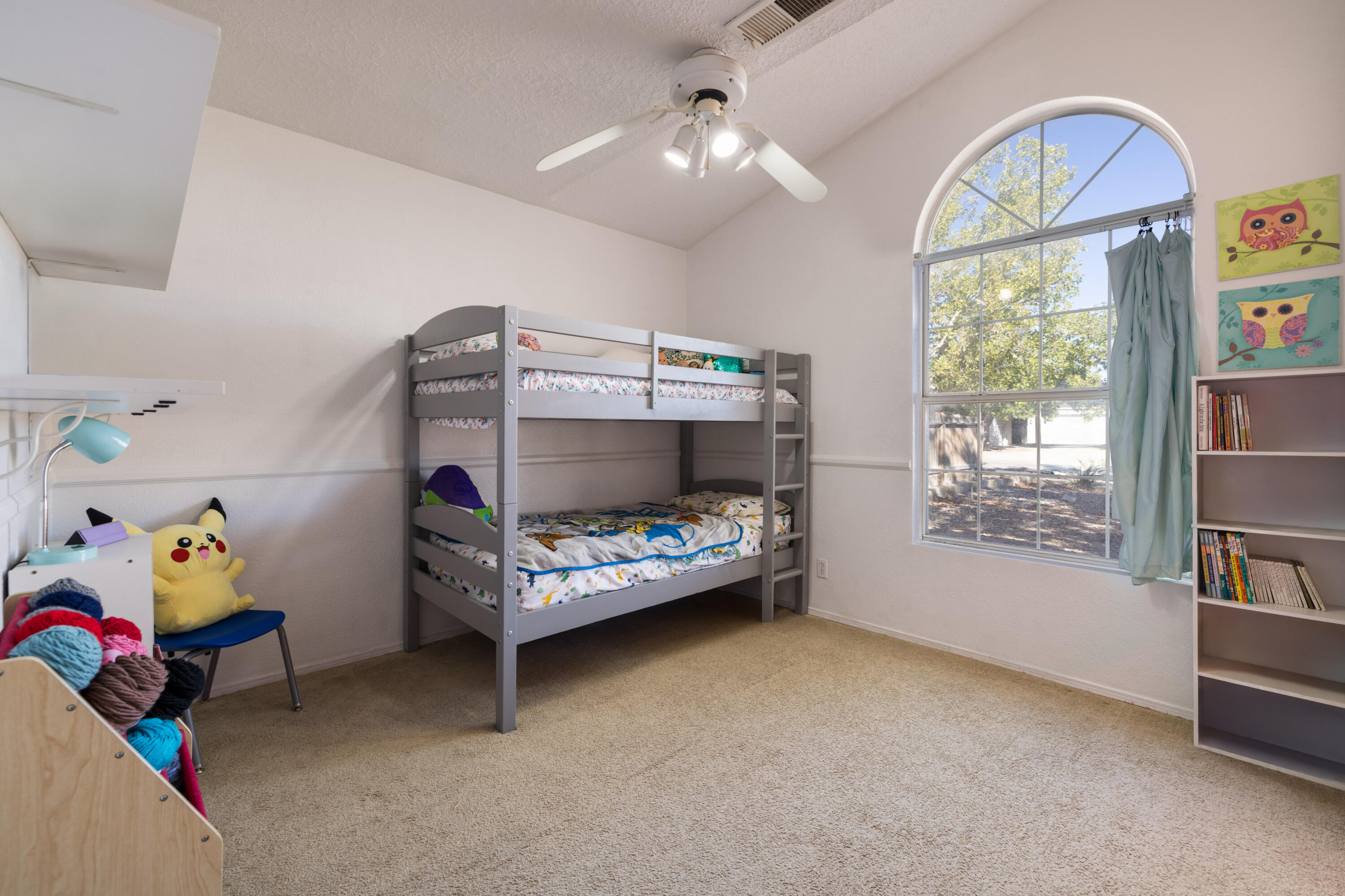 Rio Rancho, New Mexico 87144, United States, 4 Bedrooms Bedrooms, ,2 BathroomsBathrooms,Residential,Active,236570