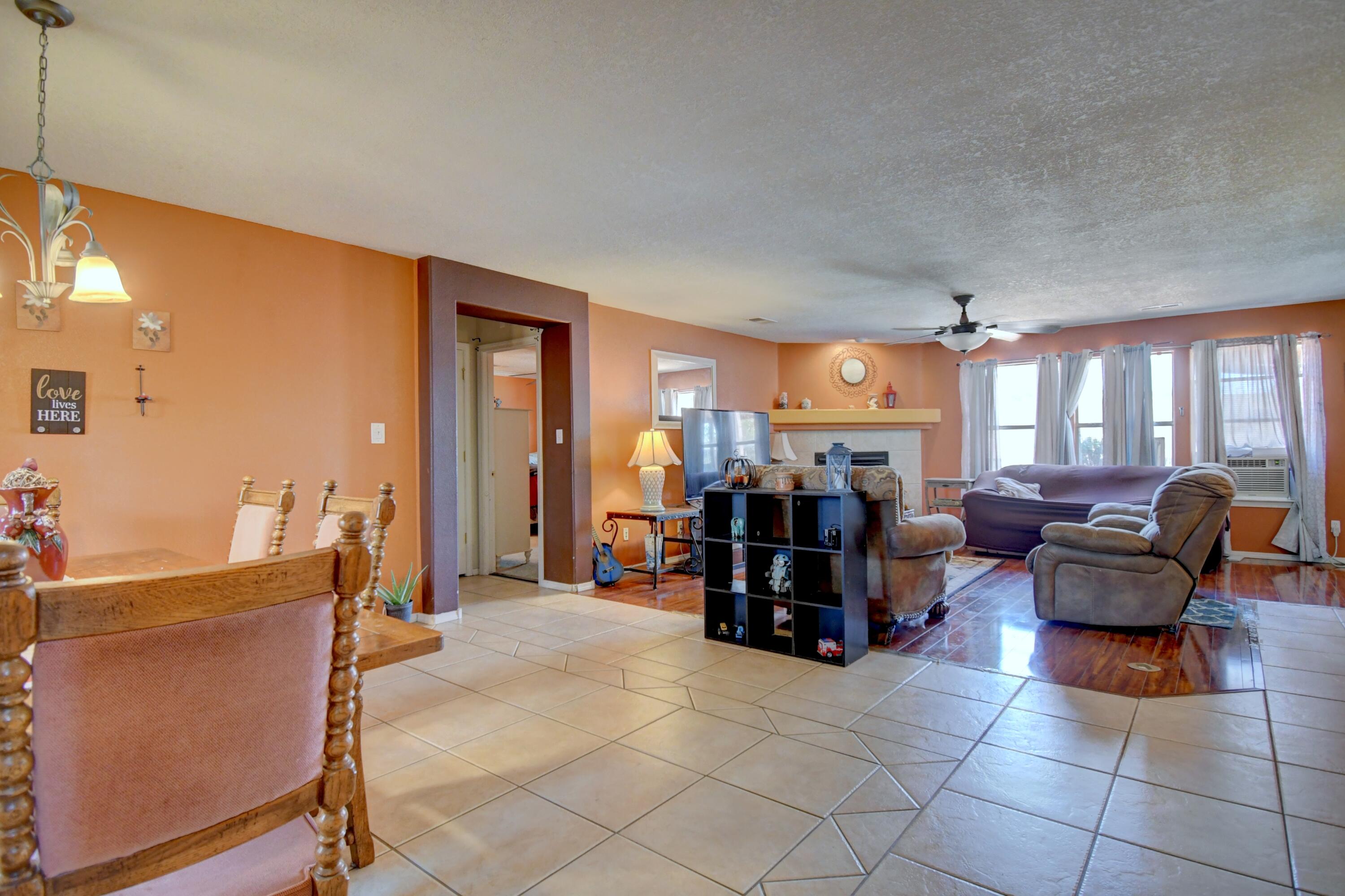 6236 Wildflower Pass NE