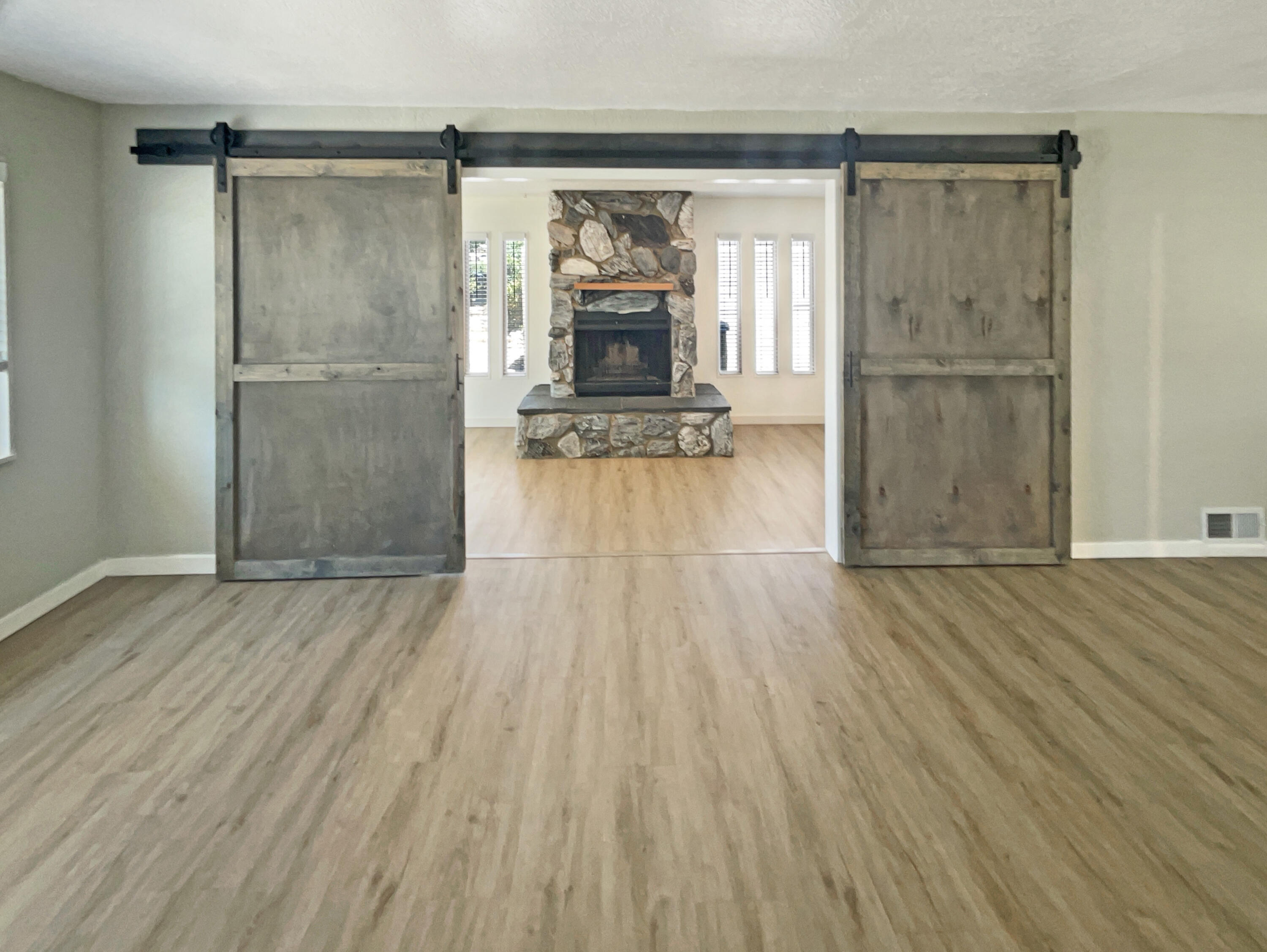 10108 Matthew Avenue, Albuquerque, New Mexico image 3
