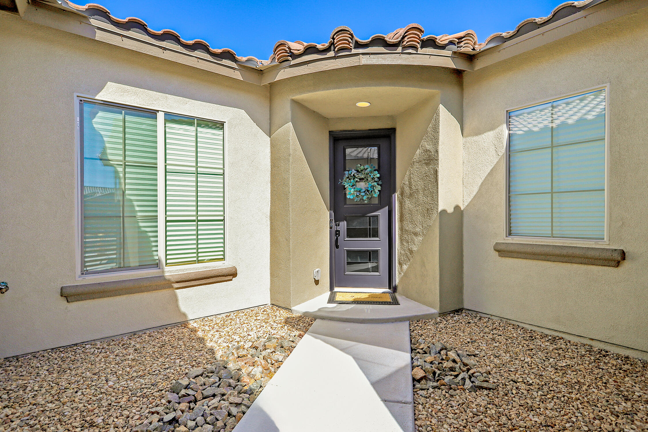 1715 Deer Valley Trail NW