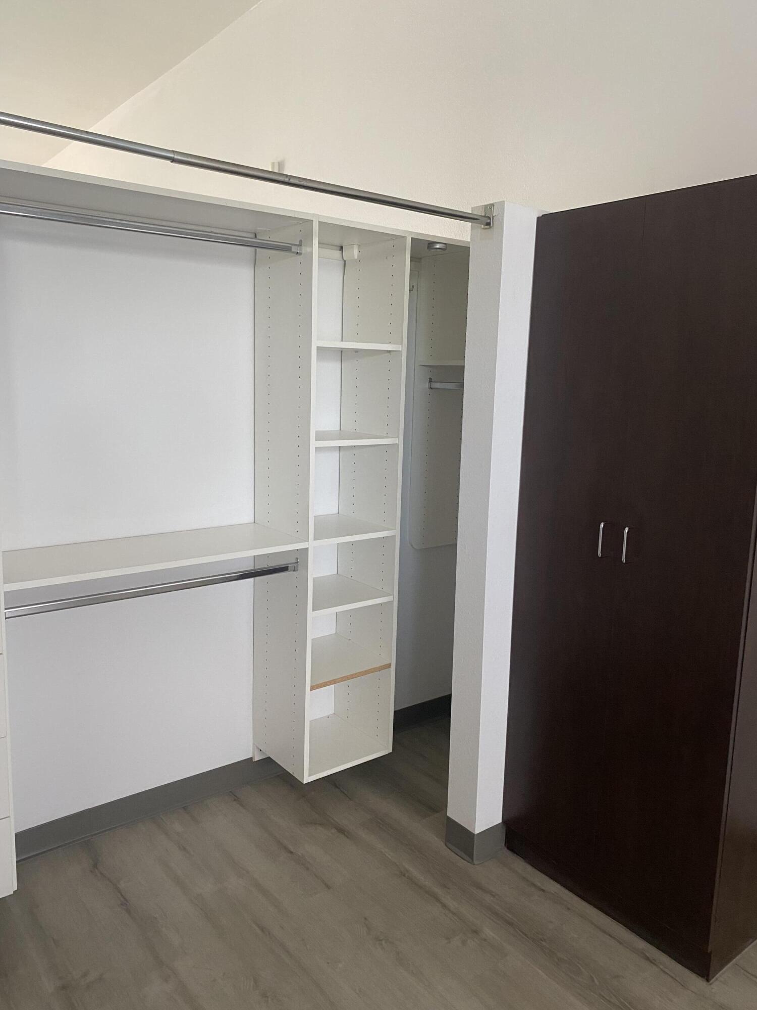 400 CENTRAL Avenue SE 302