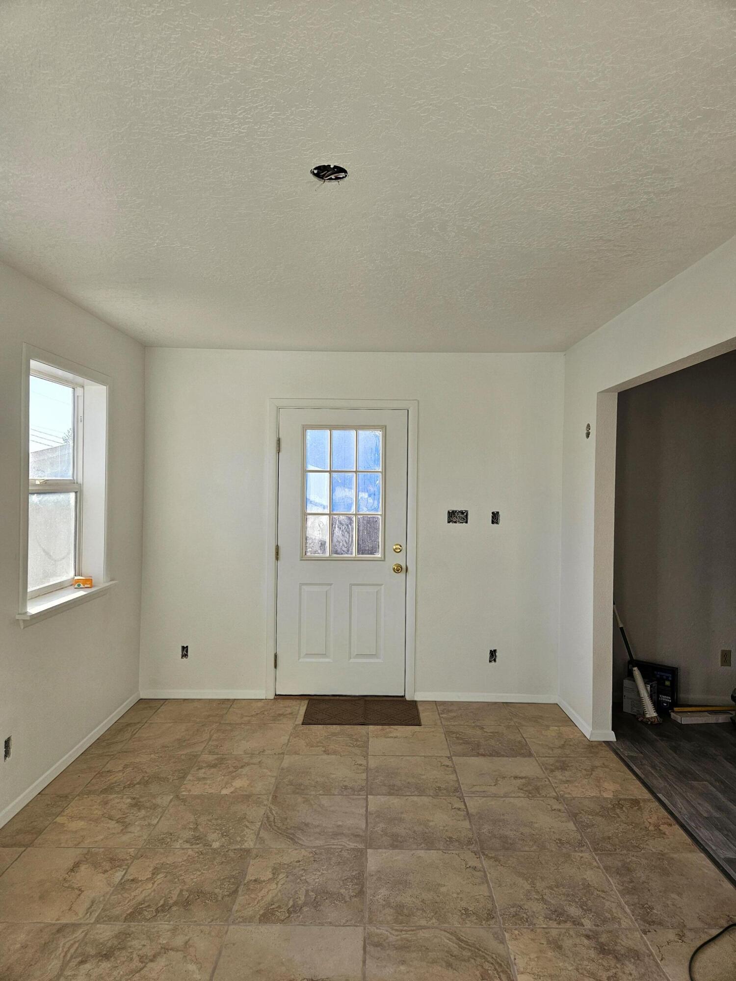 2036 Mark Drive, Las Vegas, New Mexico image 9