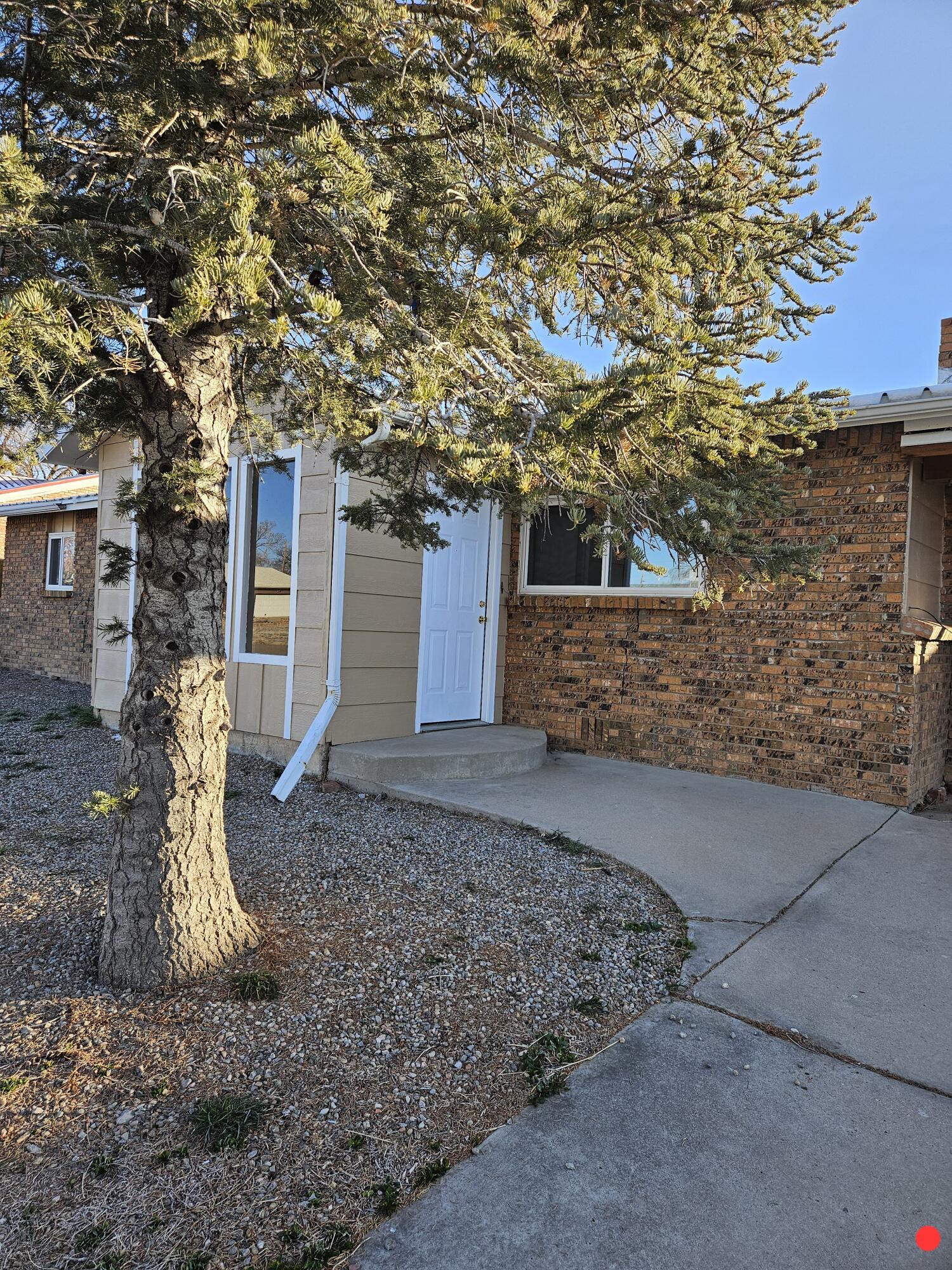 2036 Mark Drive, Las Vegas, New Mexico image 1