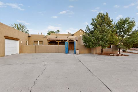 Photo of 1708 RUSTY Road NW, Albuquerque, NM 87114 (MLS # 1091291)