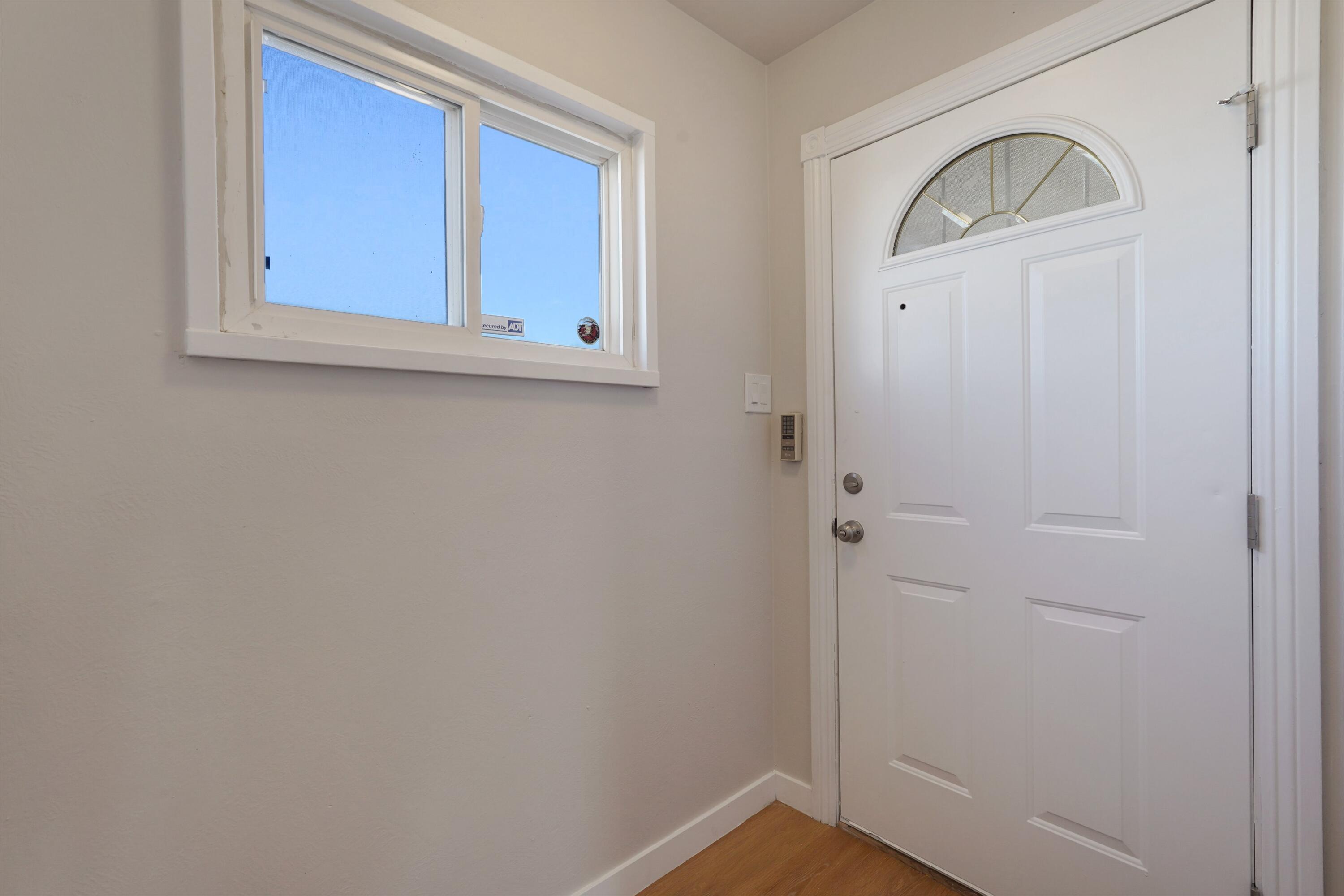 4032 Comanche Road NE