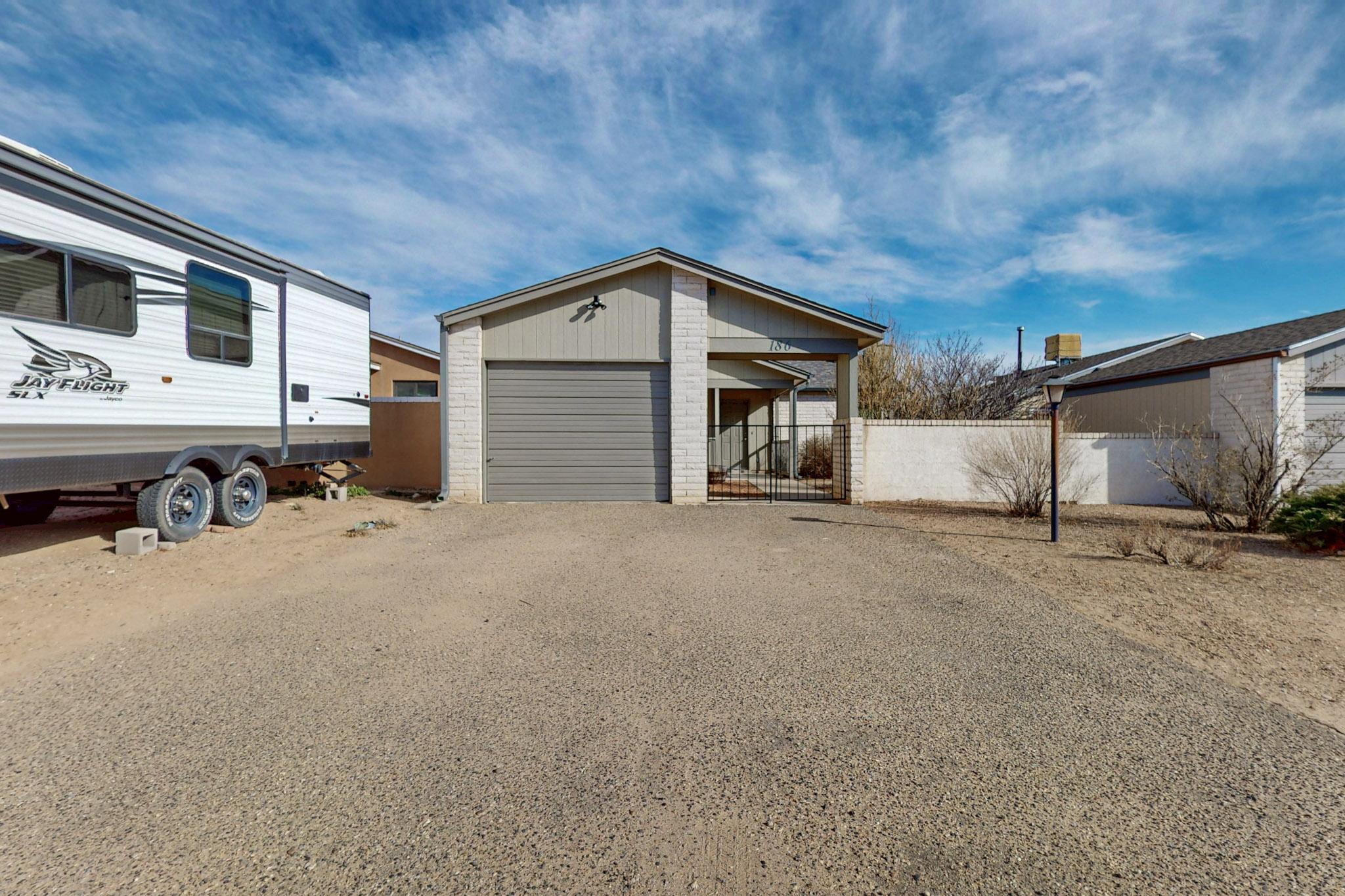 186 Mica Drive, Rio Rancho, New Mexico image 2