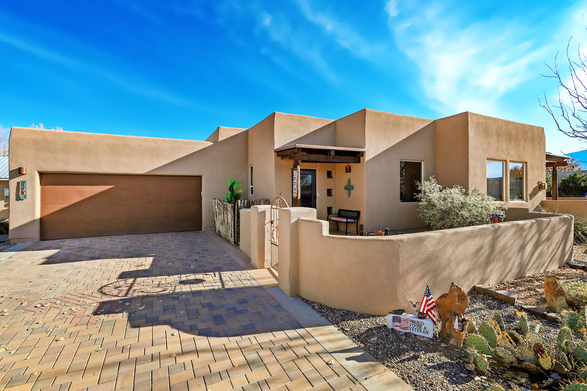 604 Avenida Los Suenos